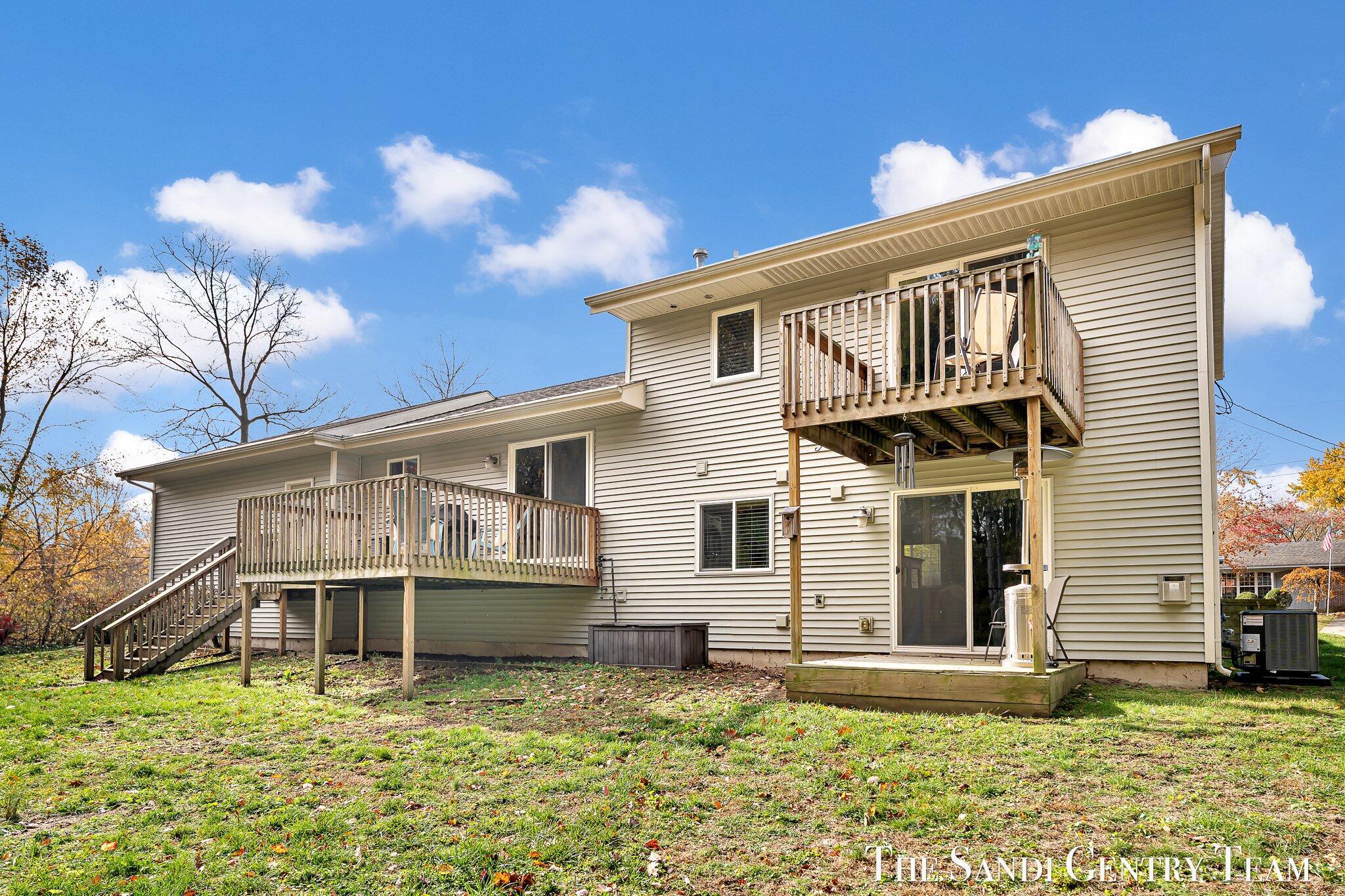 14001 Ridgewood Drive