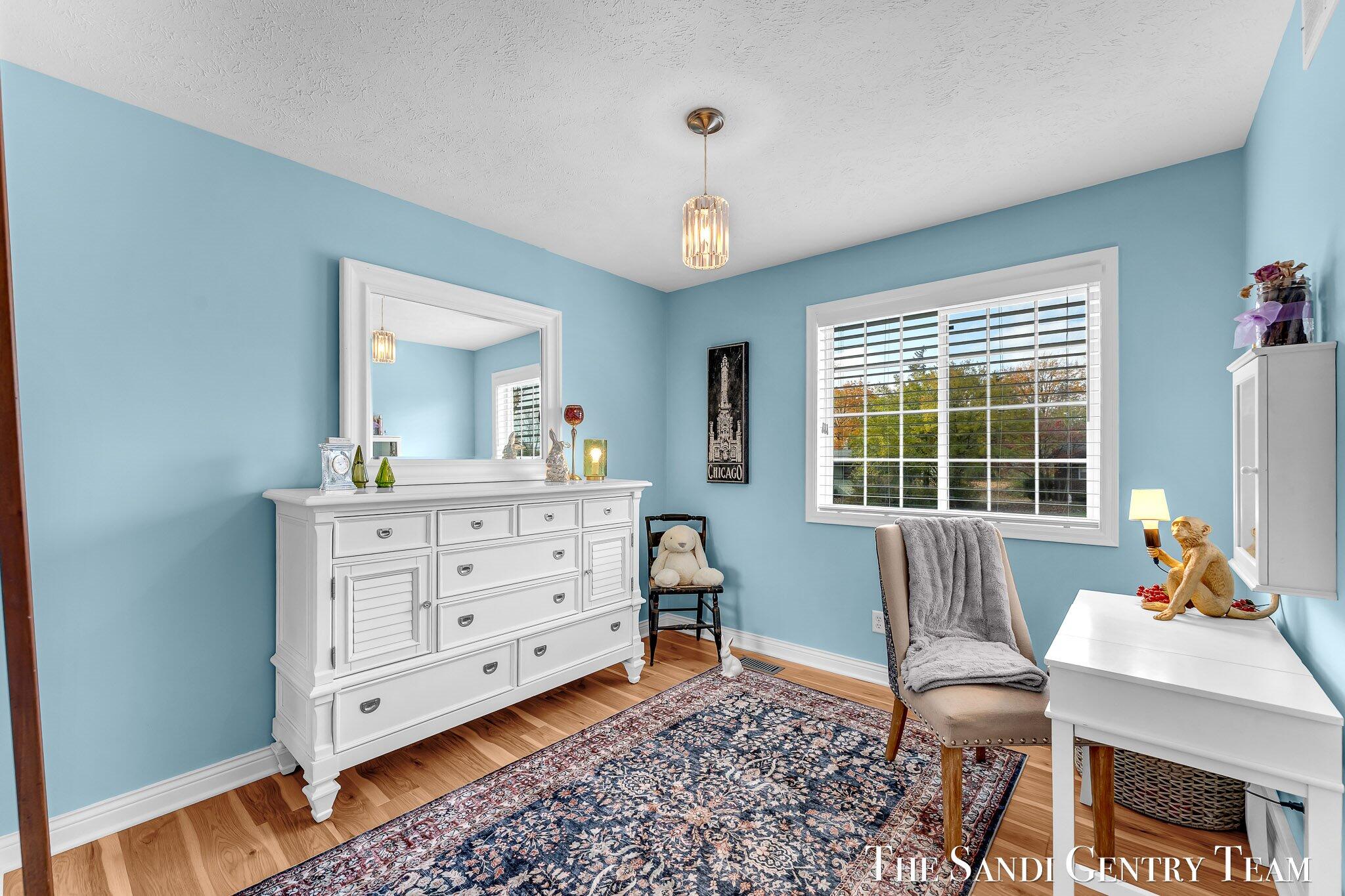 14001 Ridgewood Drive
