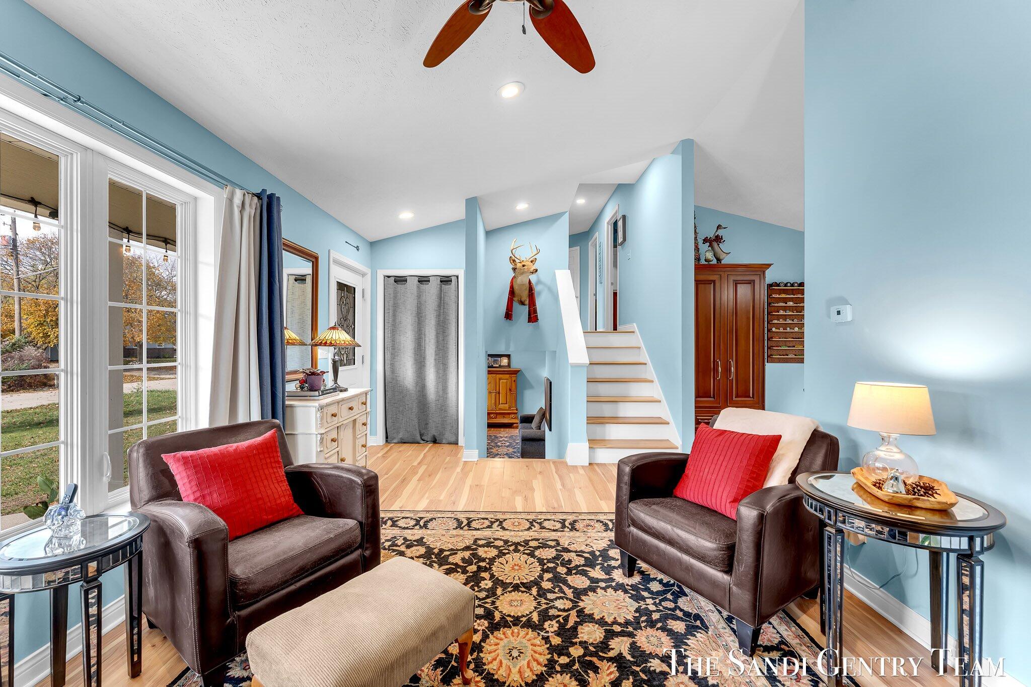 14001 Ridgewood Drive