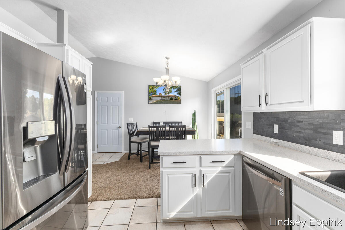 428 Escanaba Lane