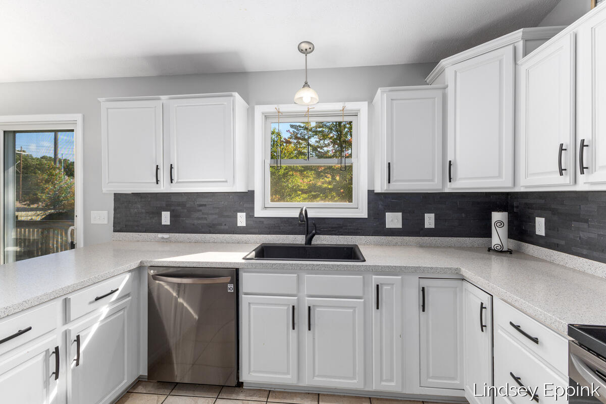 428 Escanaba Lane