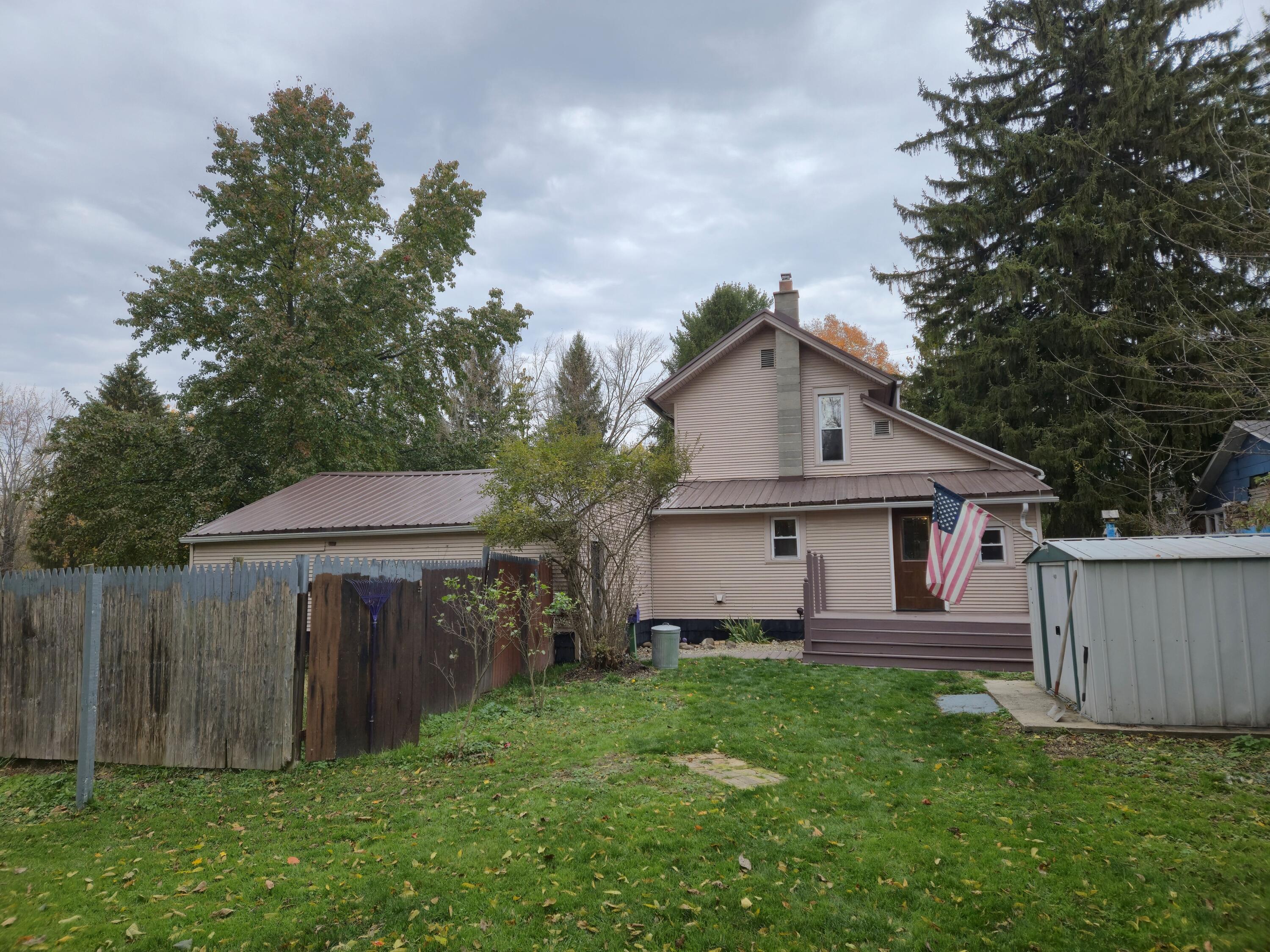 13764 W Ave E