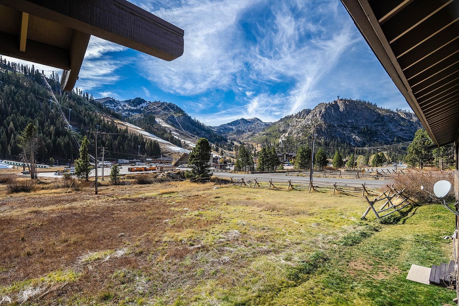 1591 Road Unit: 33