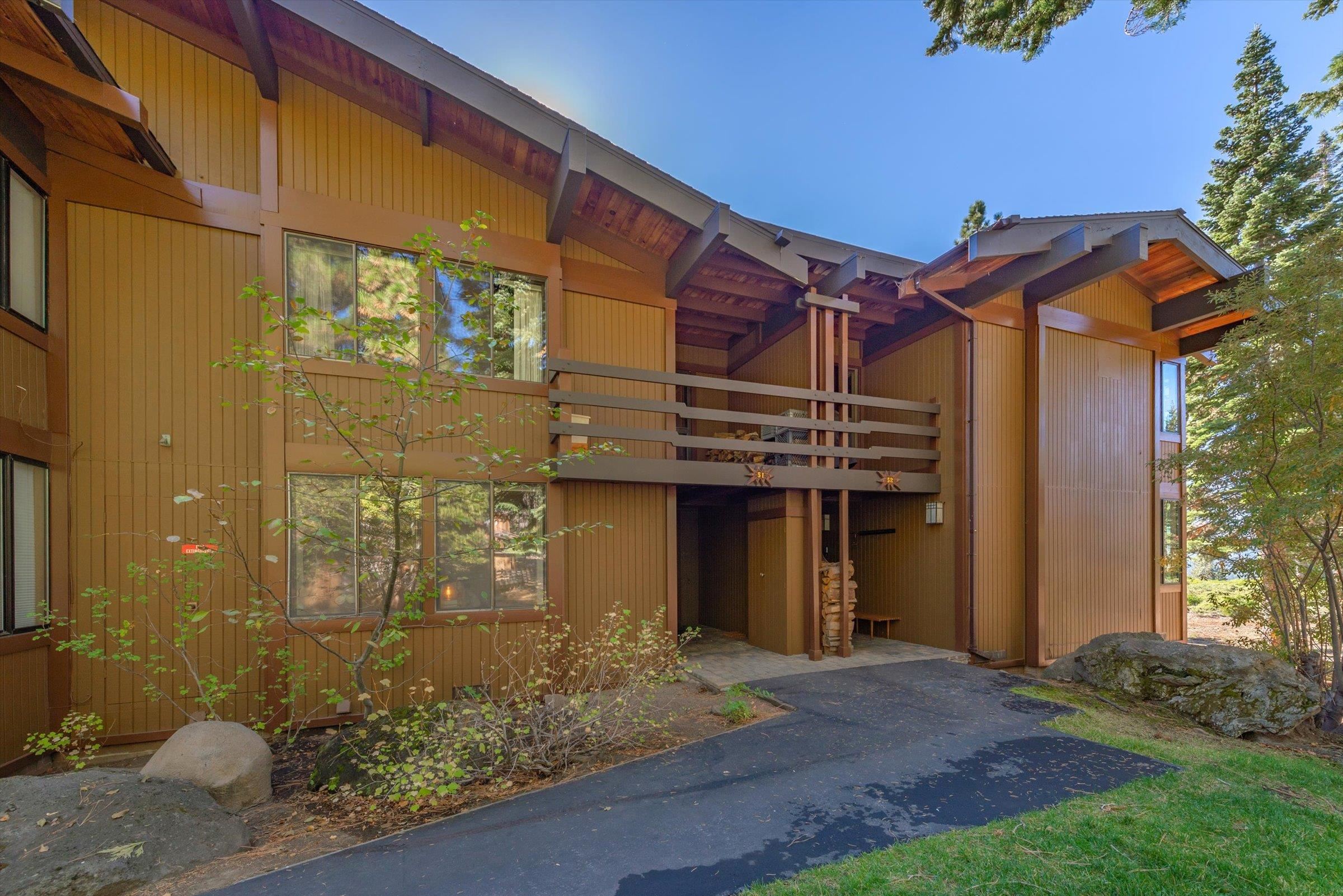 1877 North Lake Boulevard Unit: 51