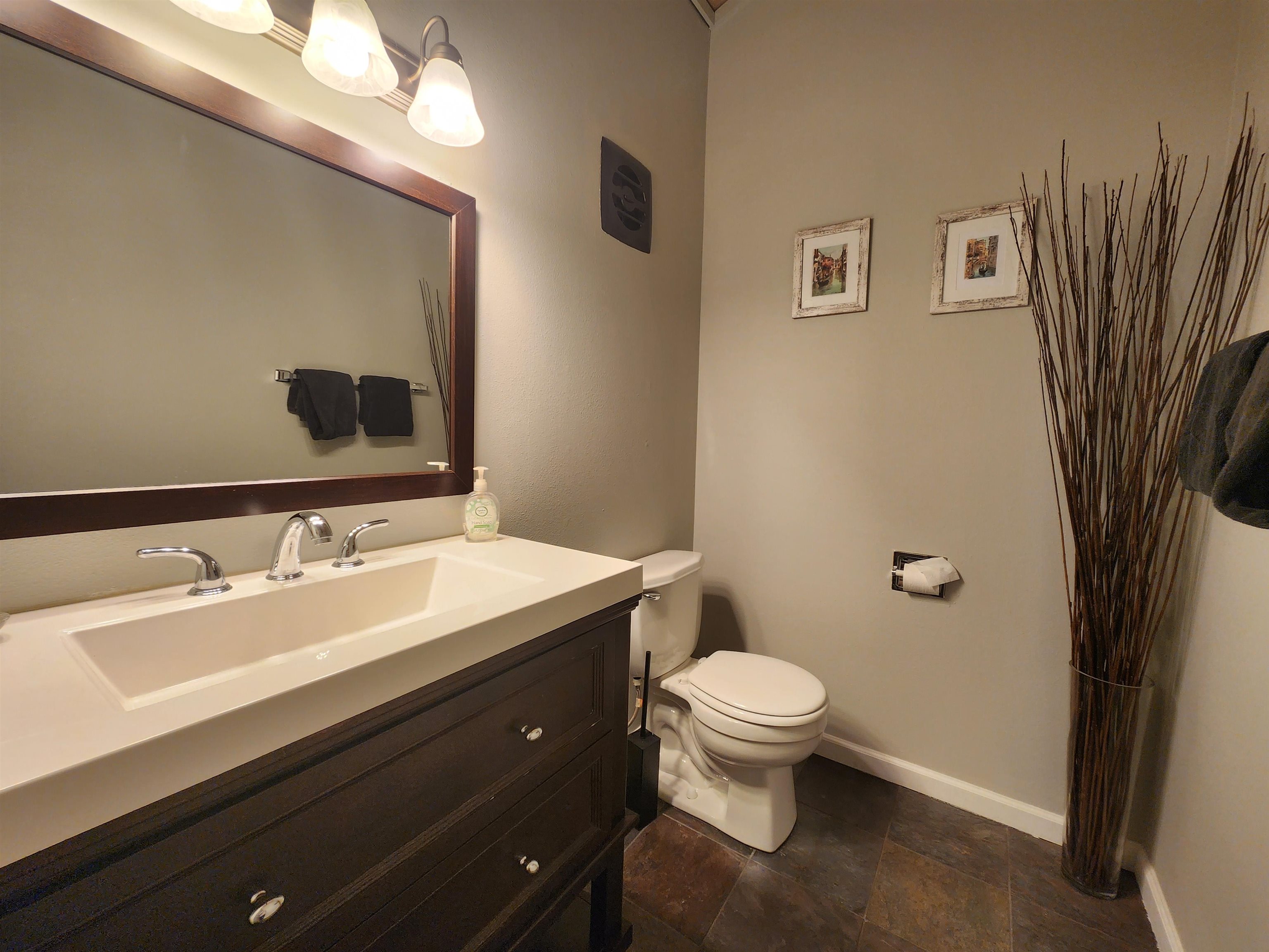 3200 North Lake Boulevard Unit: 18