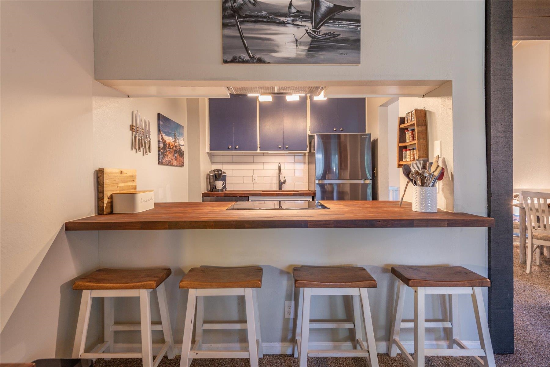 3200 North Lake Boulevard Unit: 18