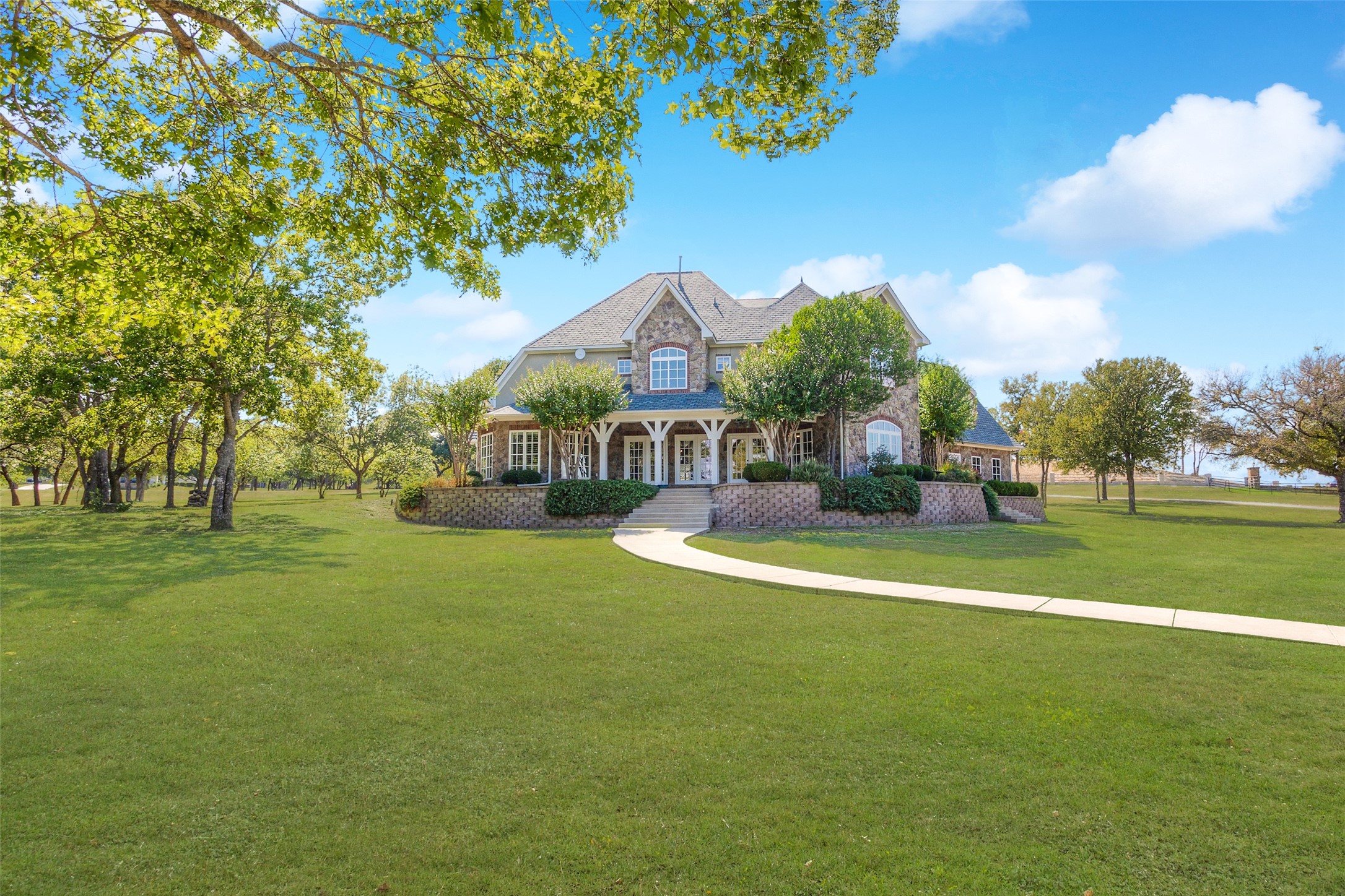 166 Scenic Ridge Drive