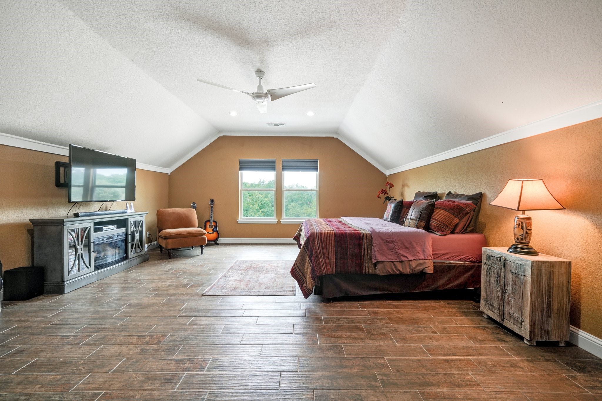 645 Reese Loop