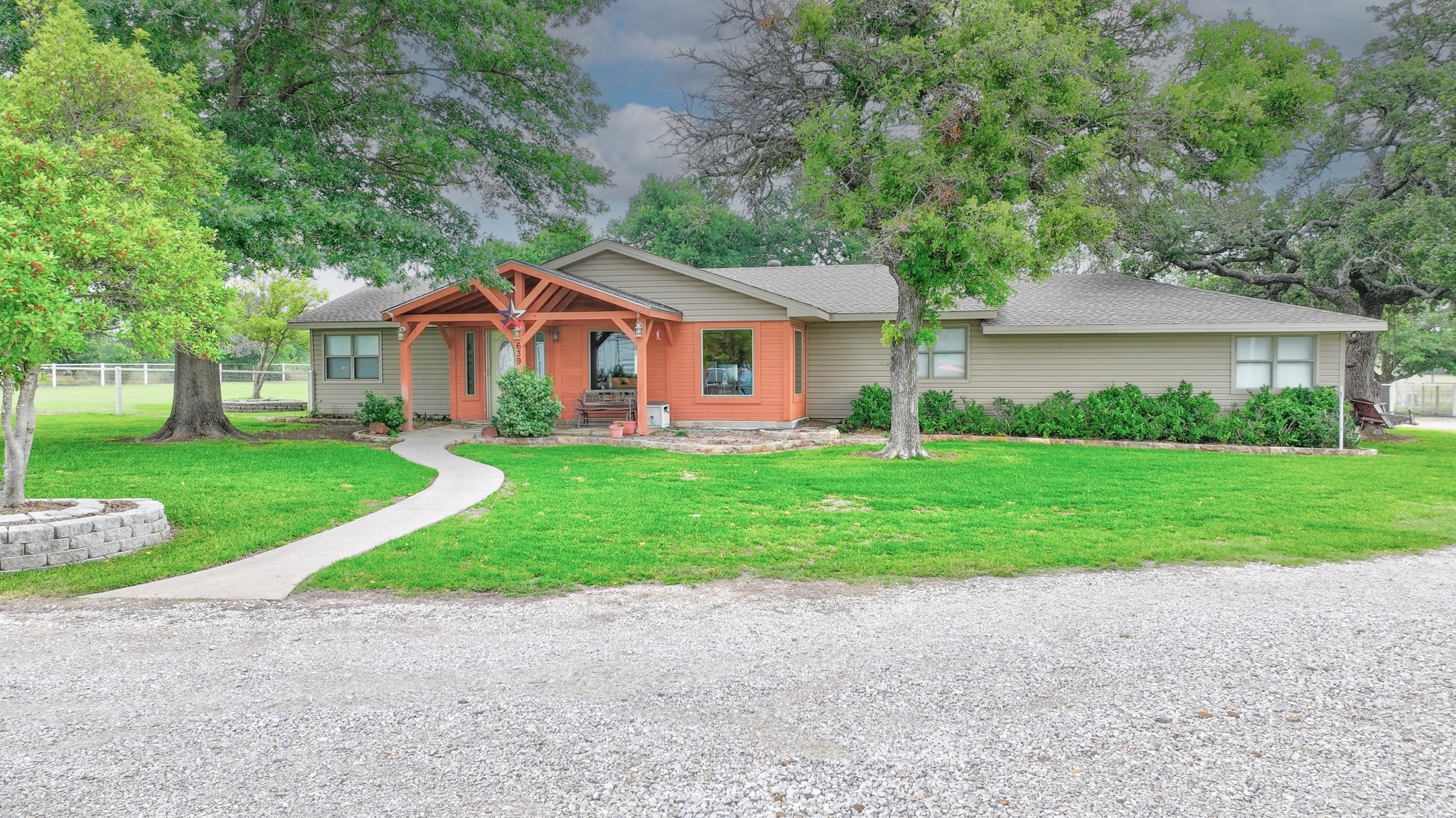 645 Reese Loop