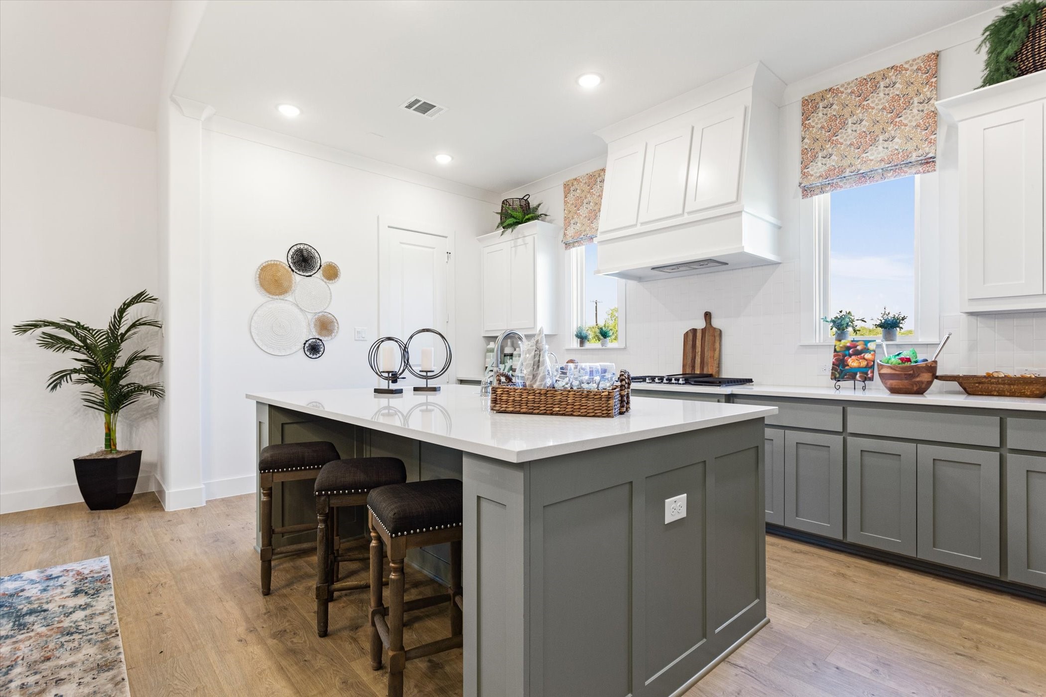 1004 Bear Creek Road