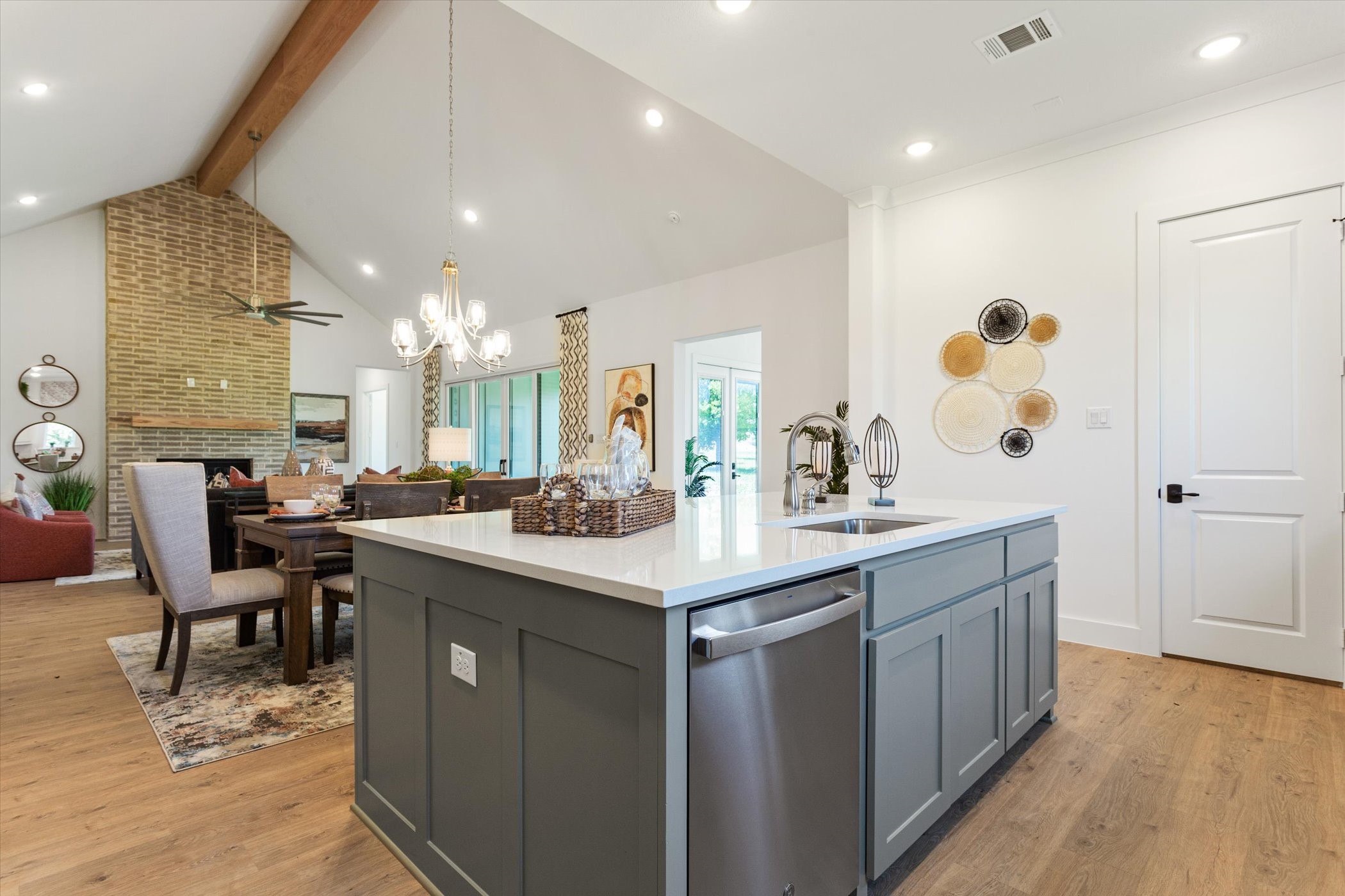 1004 Bear Creek Road