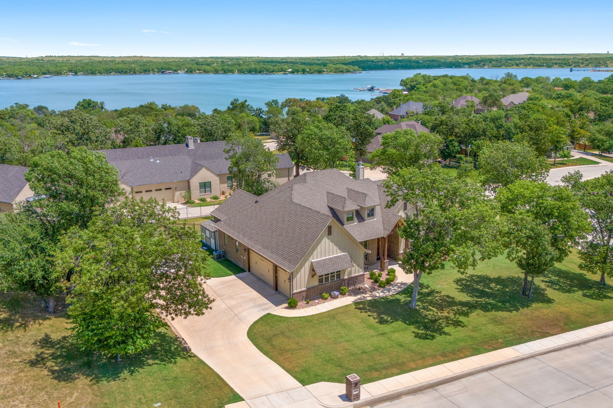 3809 Smoky Oak Trail