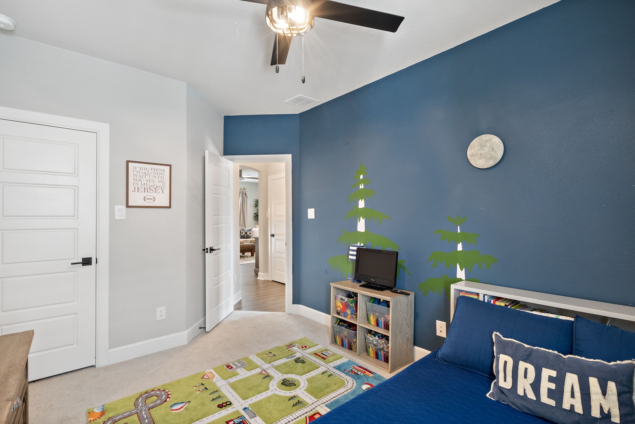 2325 Offerande Drive