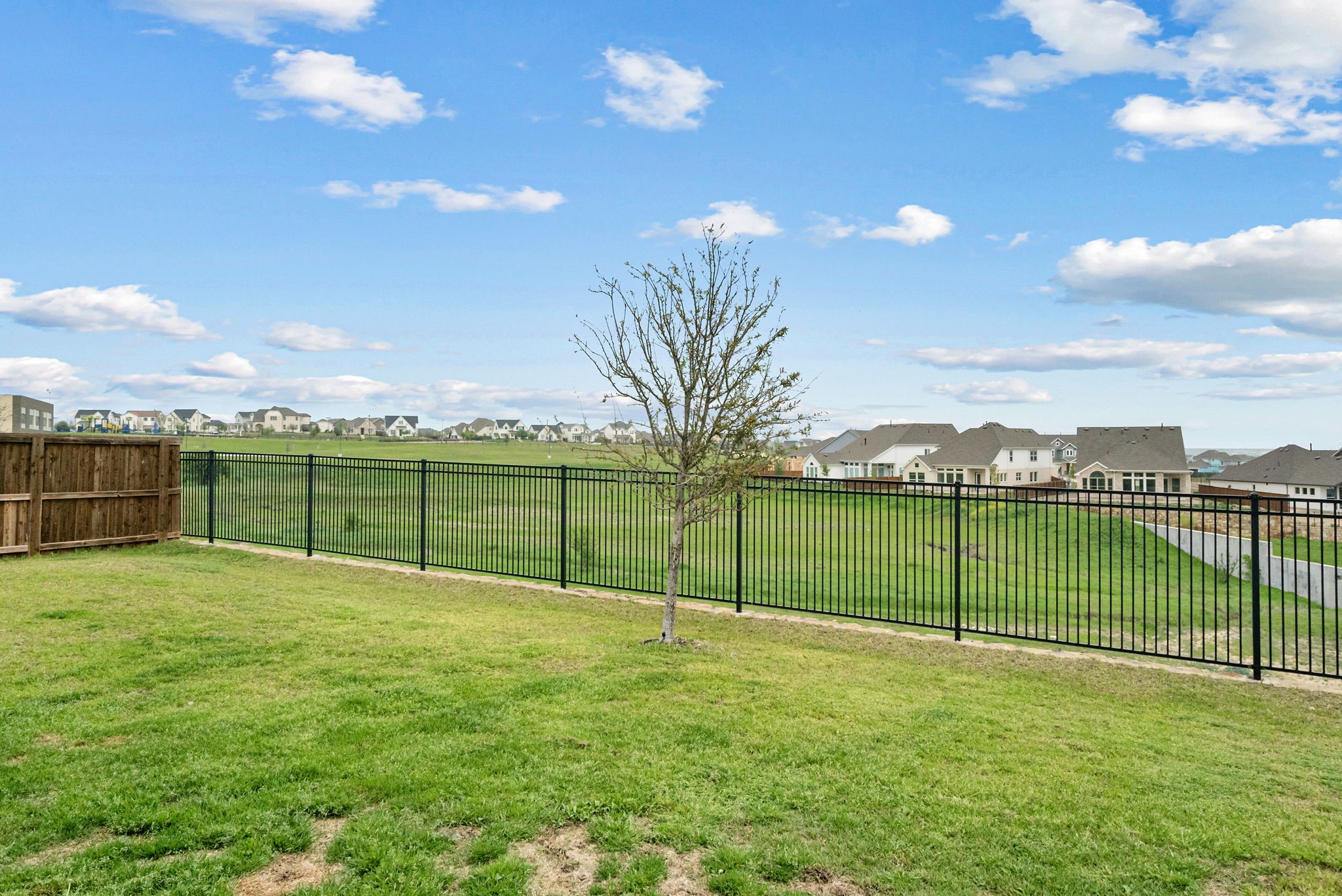 2325 Offerande Drive