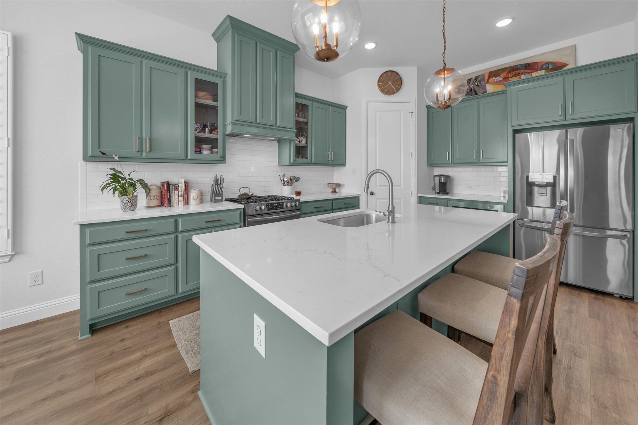 215 Observation Drive N