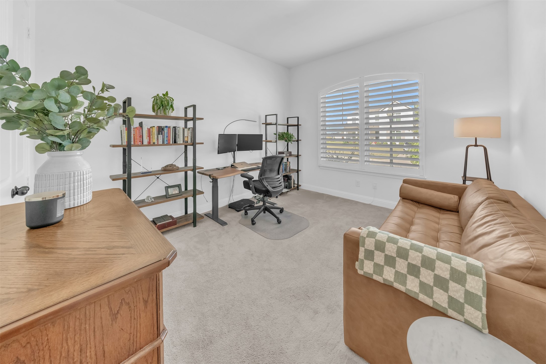 215 Observation Drive N