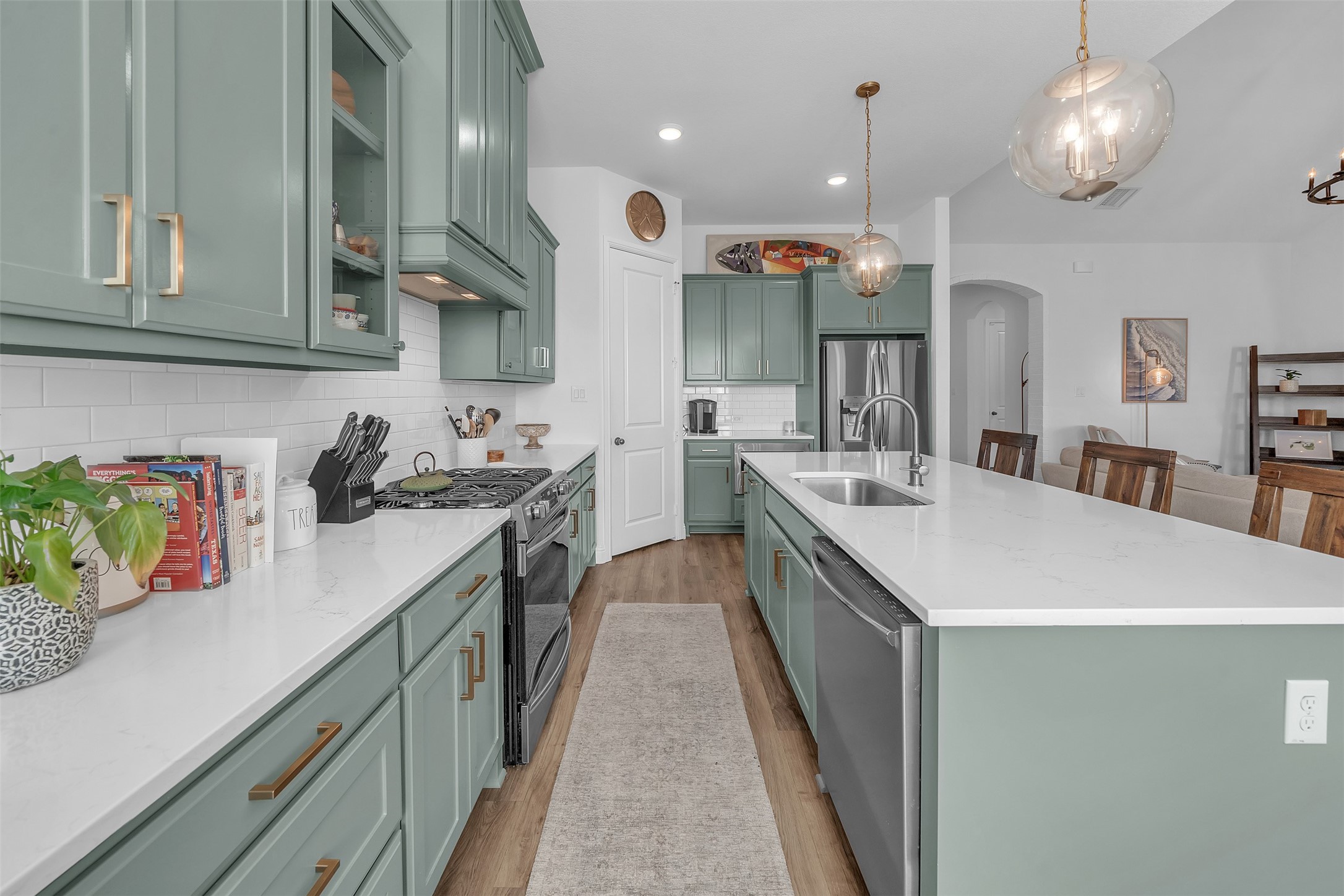 215 Observation Drive N