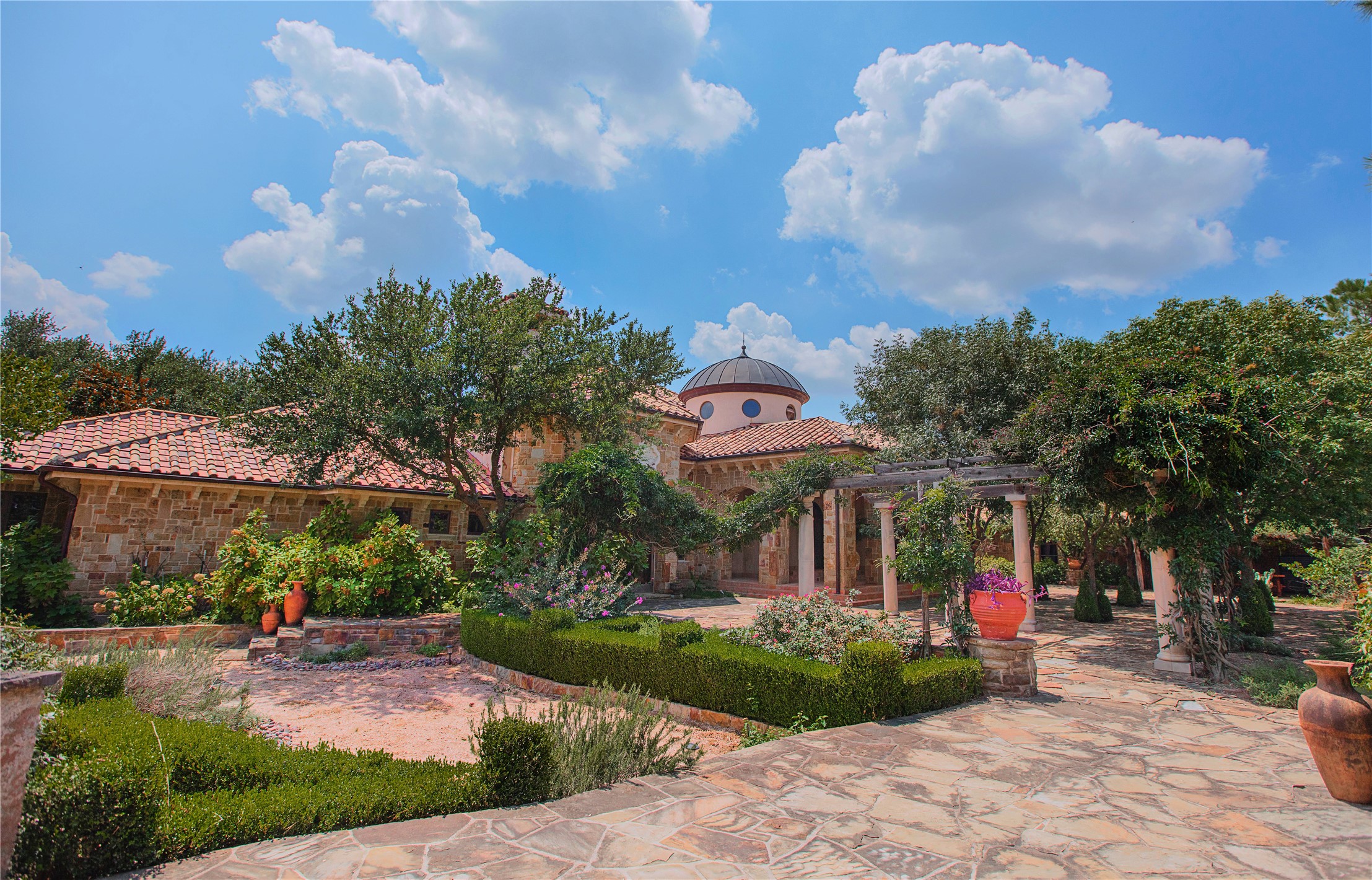 3380 Westridge Drive