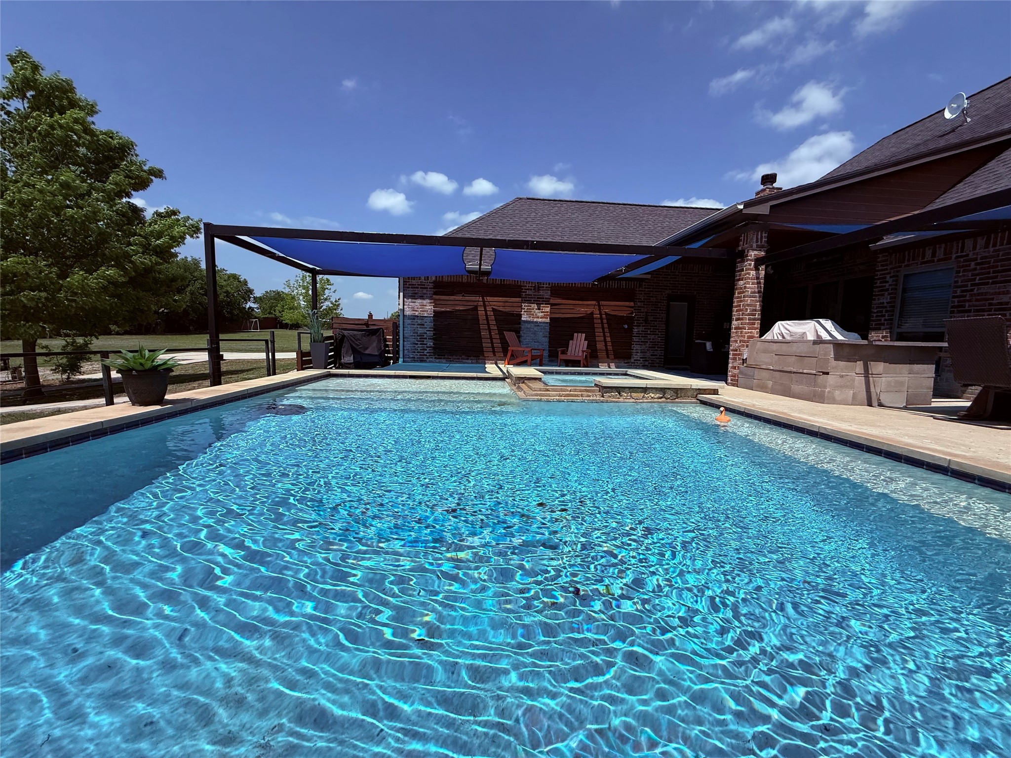 137 Prairie Ridge Drive