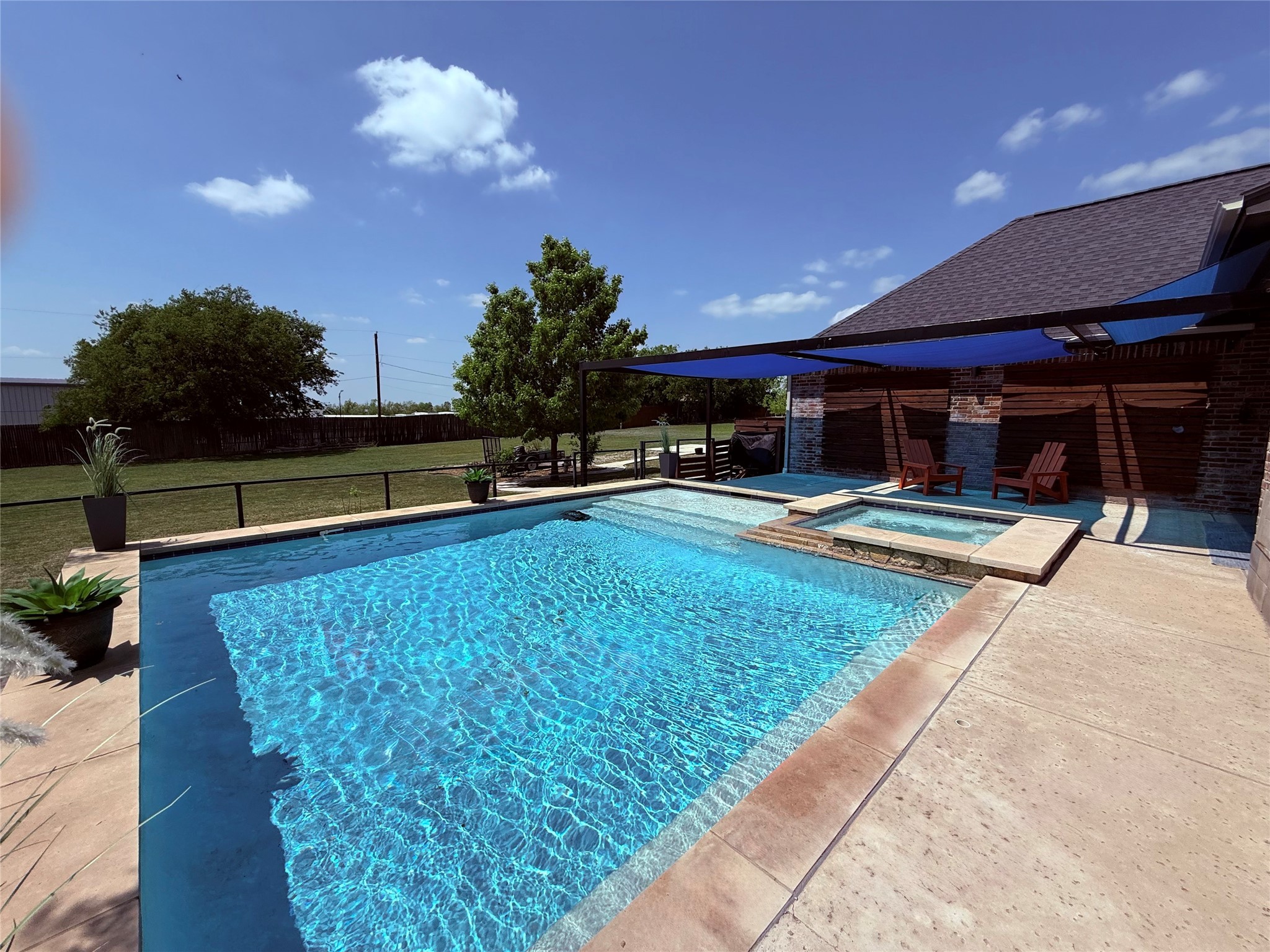137 Prairie Ridge Drive