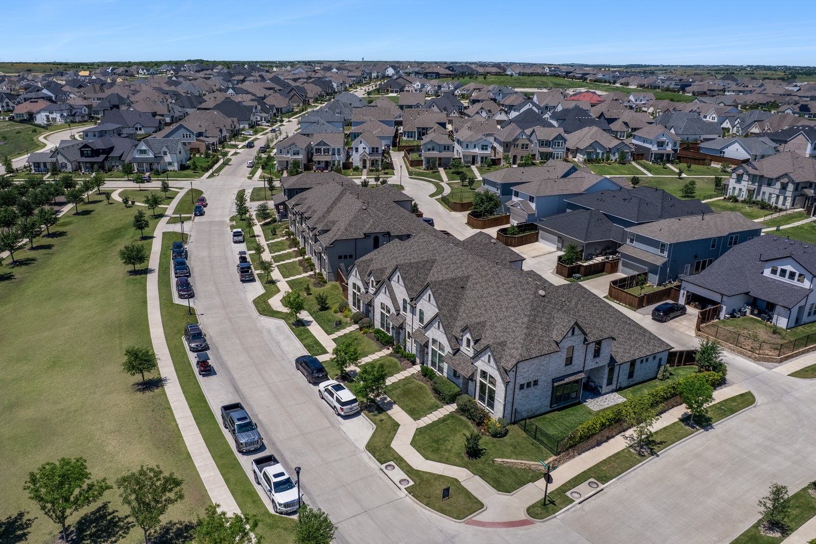 2369 Longspur Drive