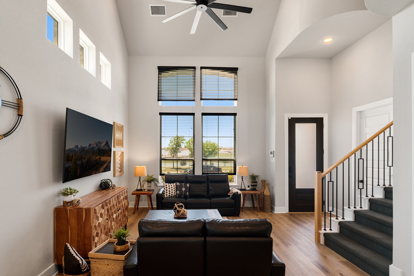 2369 Longspur Drive