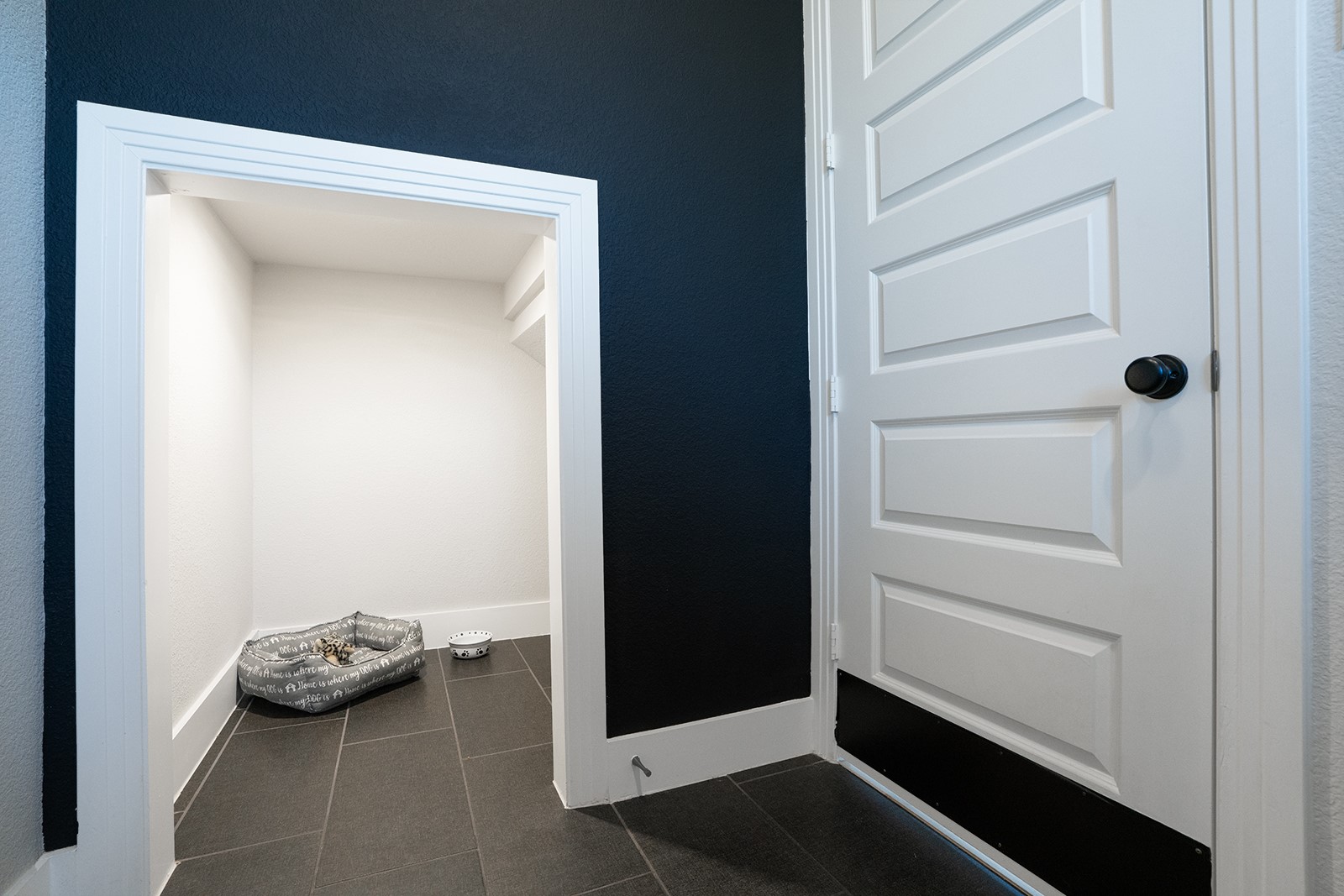 2369 Longspur Drive