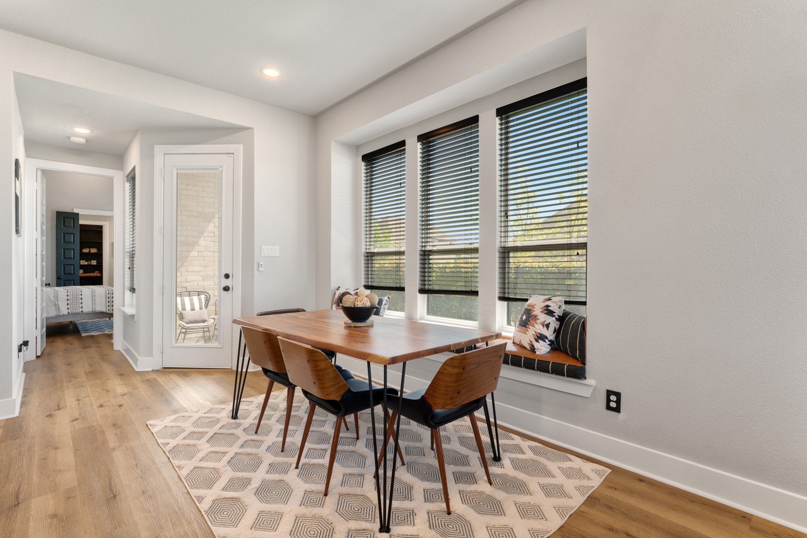 2369 Longspur Drive