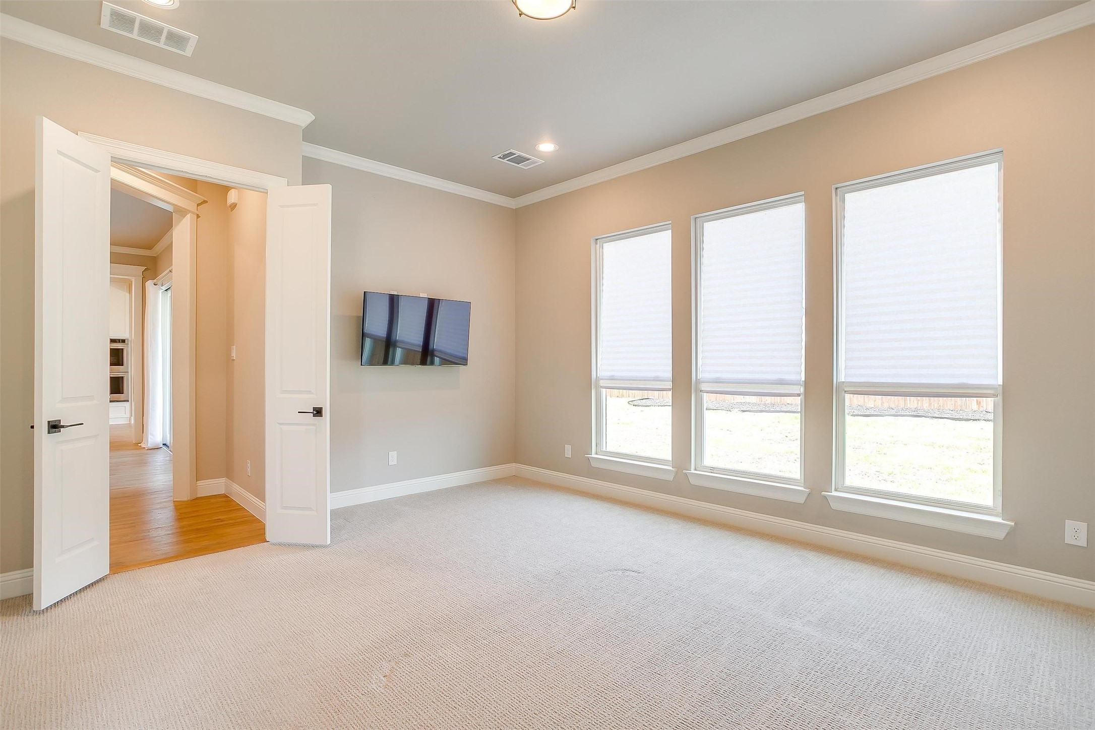 916 Highlands Avenue