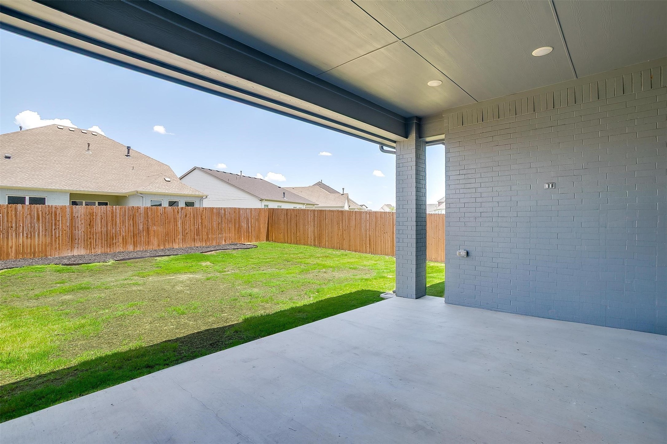 916 Highlands Avenue