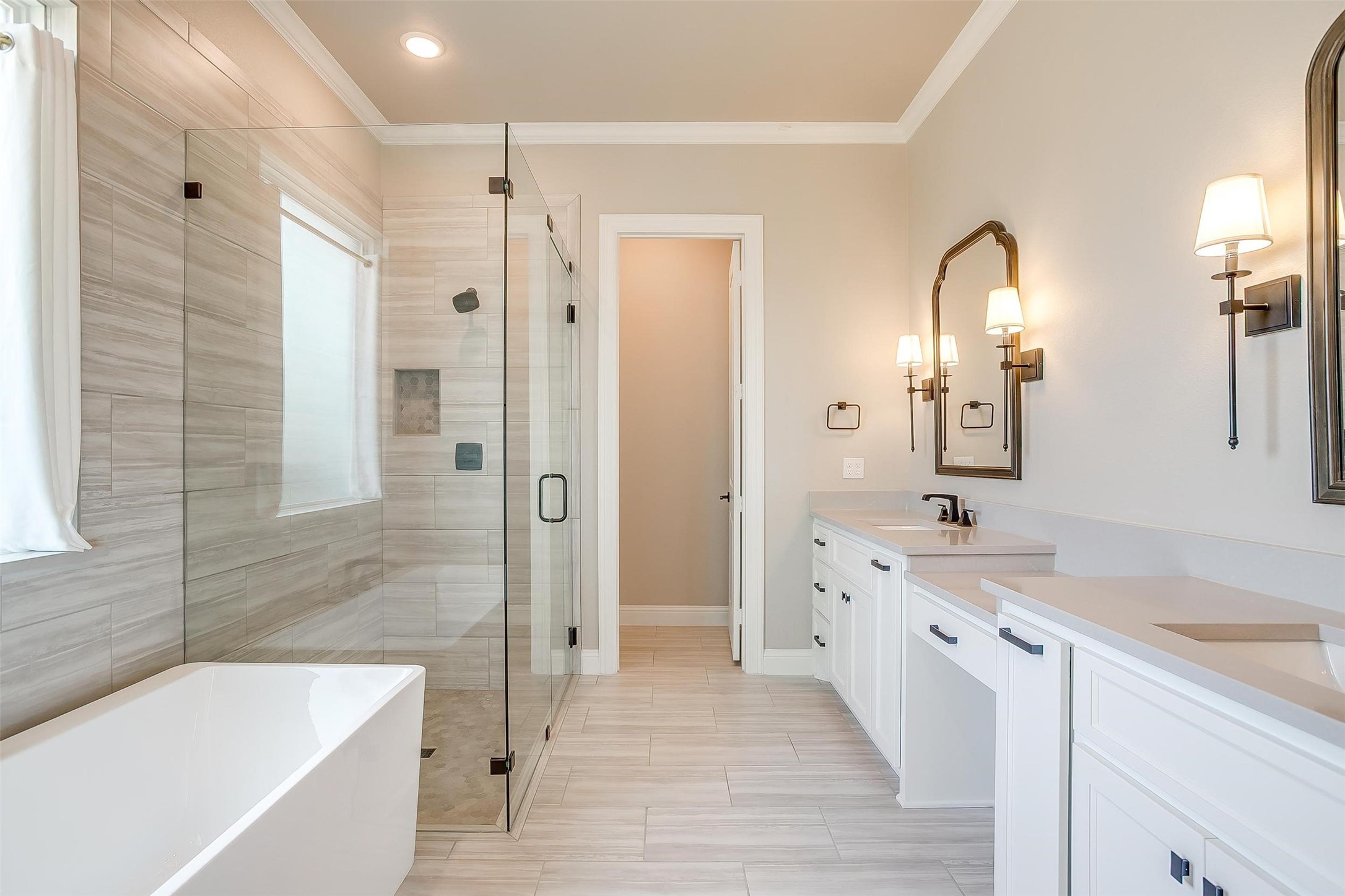 916 Highlands Avenue