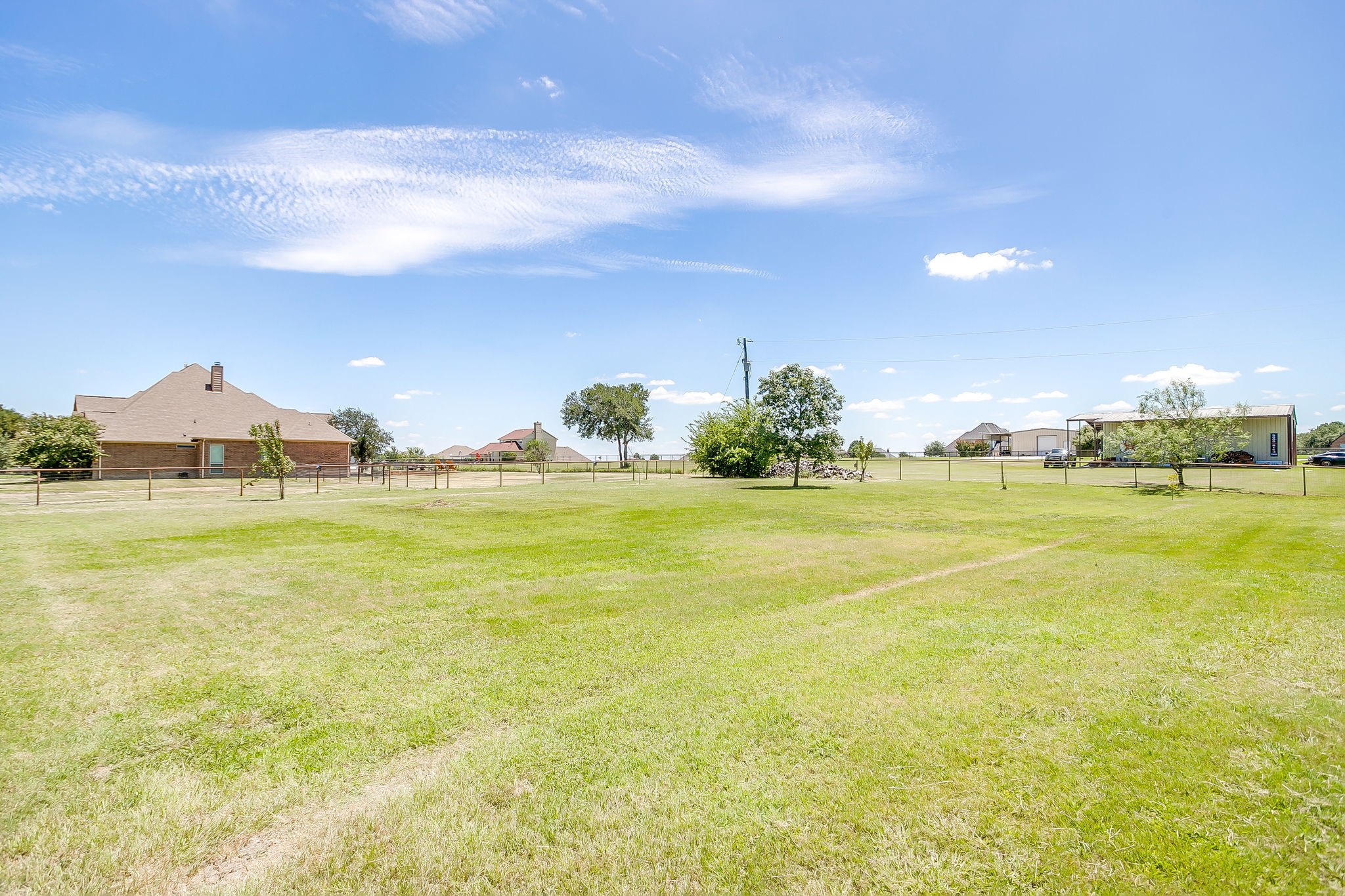 570 S Point Court