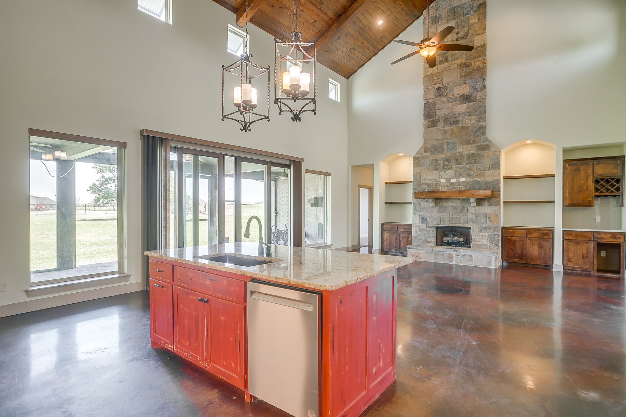 570 S Point Court
