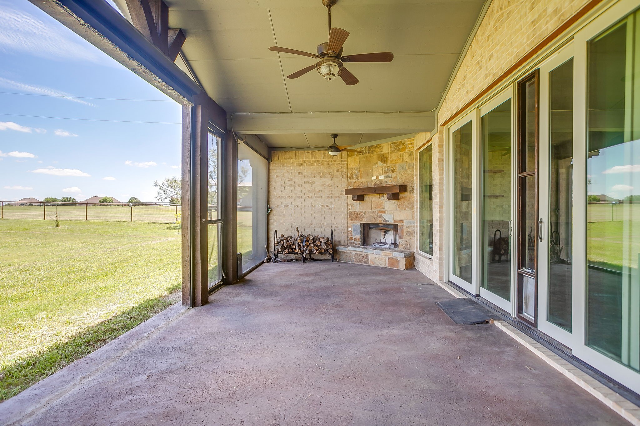 570 S Point Court