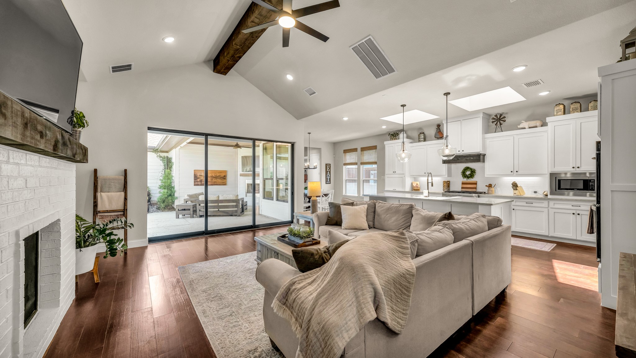 2001 Prairie Holly Lane