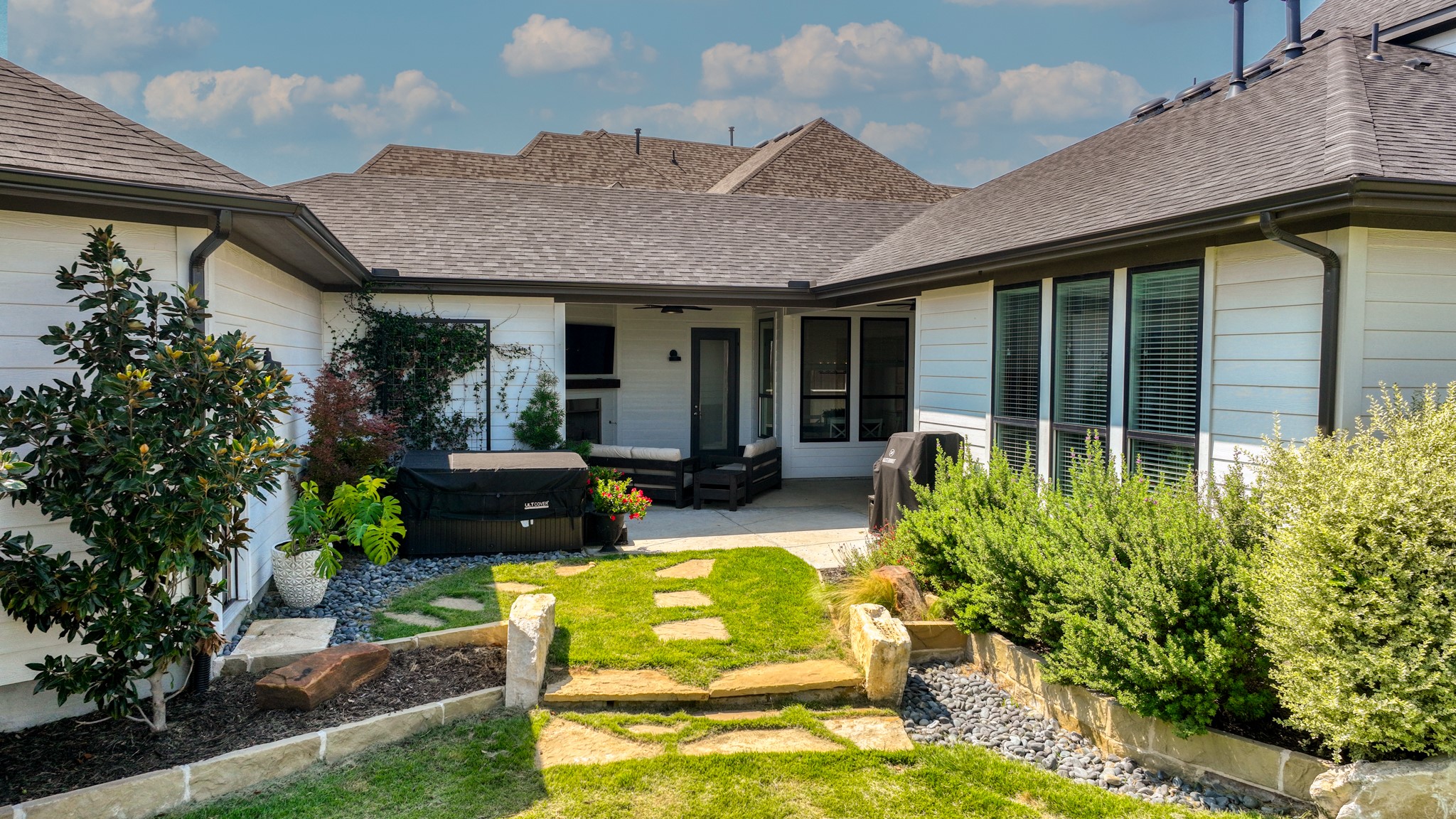 2001 Prairie Holly Lane