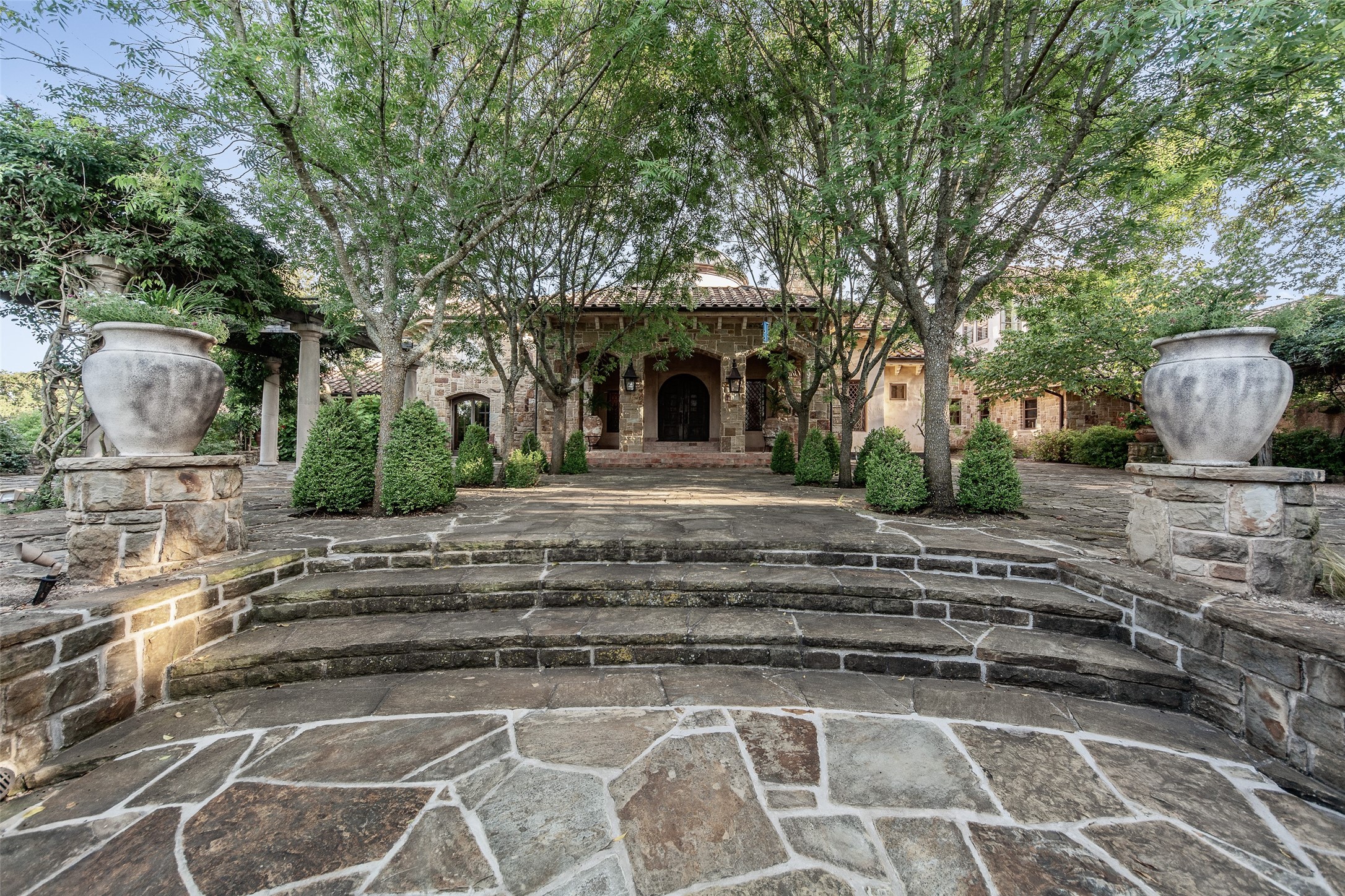 3380 Westridge Drive