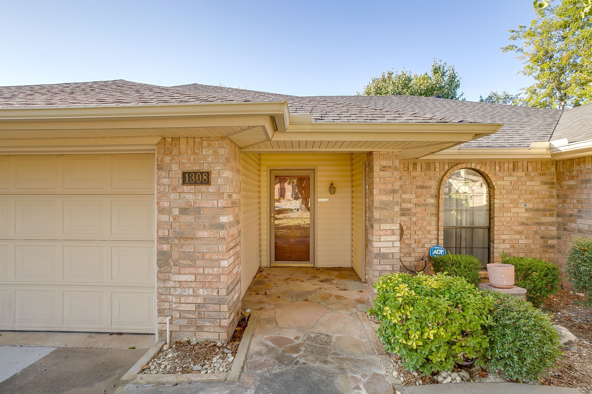 1308 Nueces Court