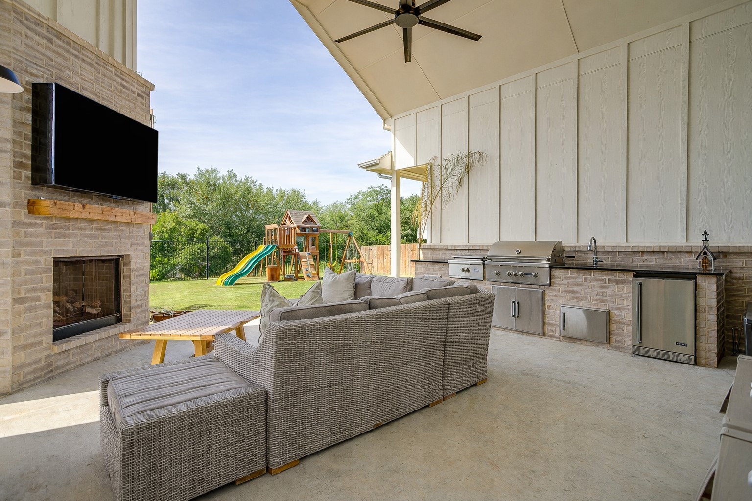 224 Catbird Trail
