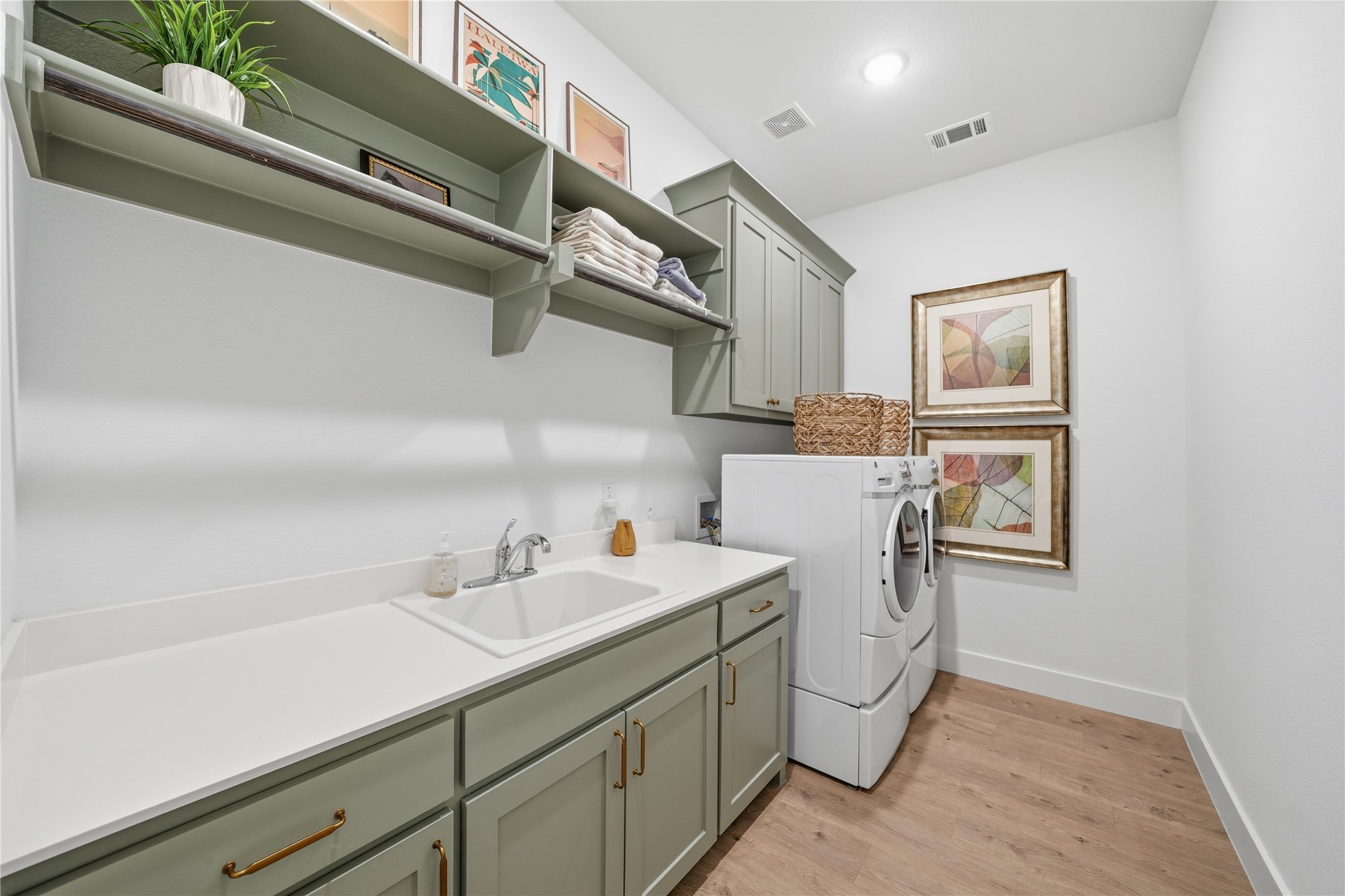 1004 Bear Creek Road