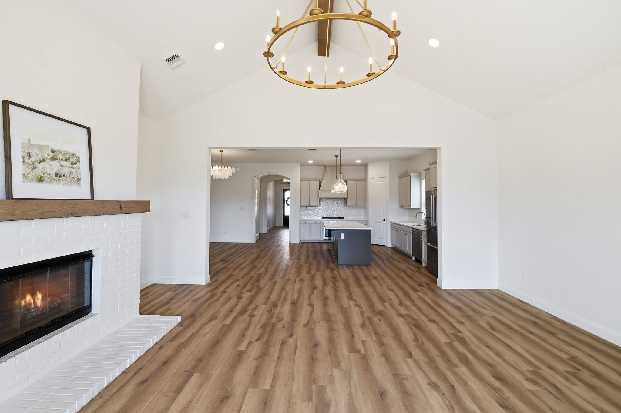 256 Observation Drive N