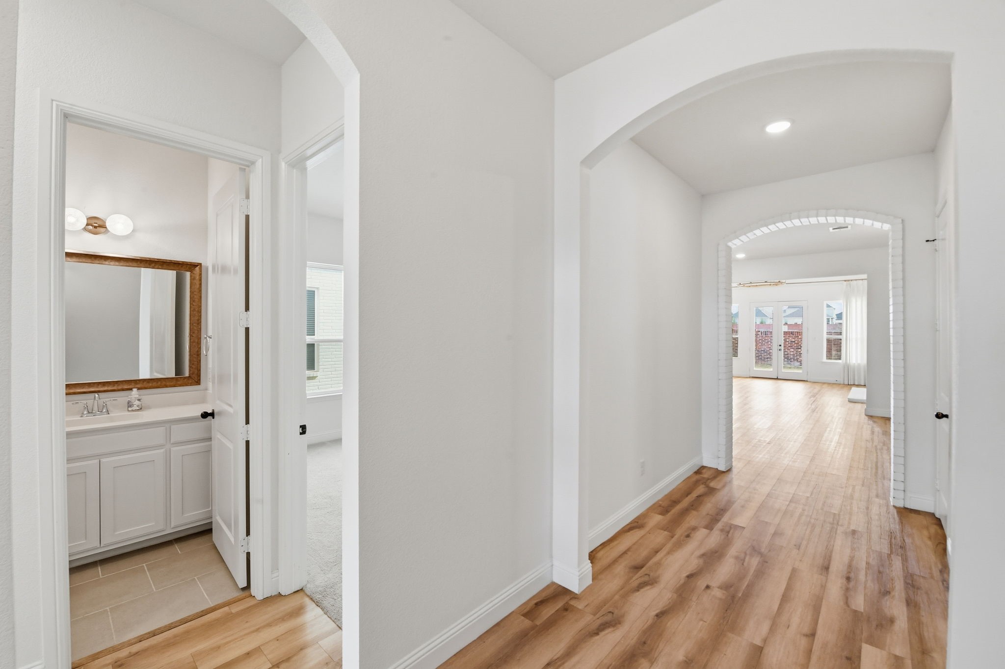 256 Observation Drive N