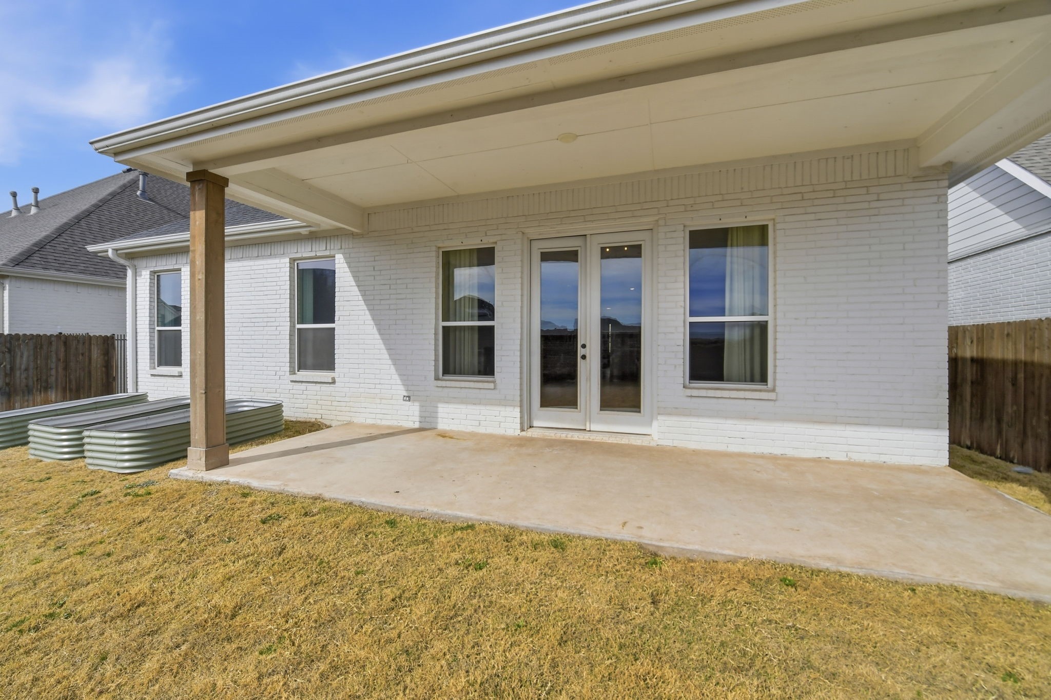 256 Observation Drive N