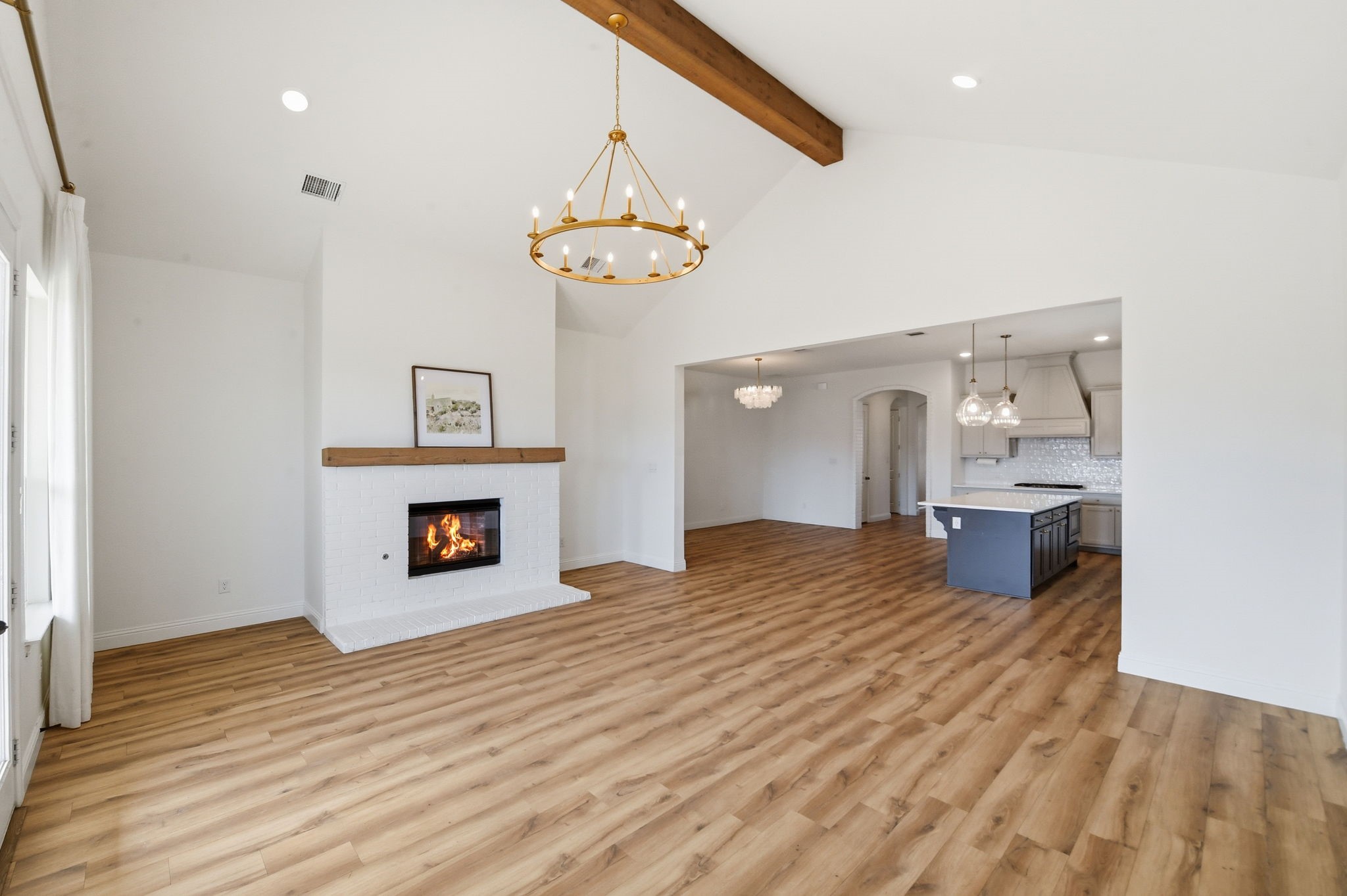 256 Observation Drive N