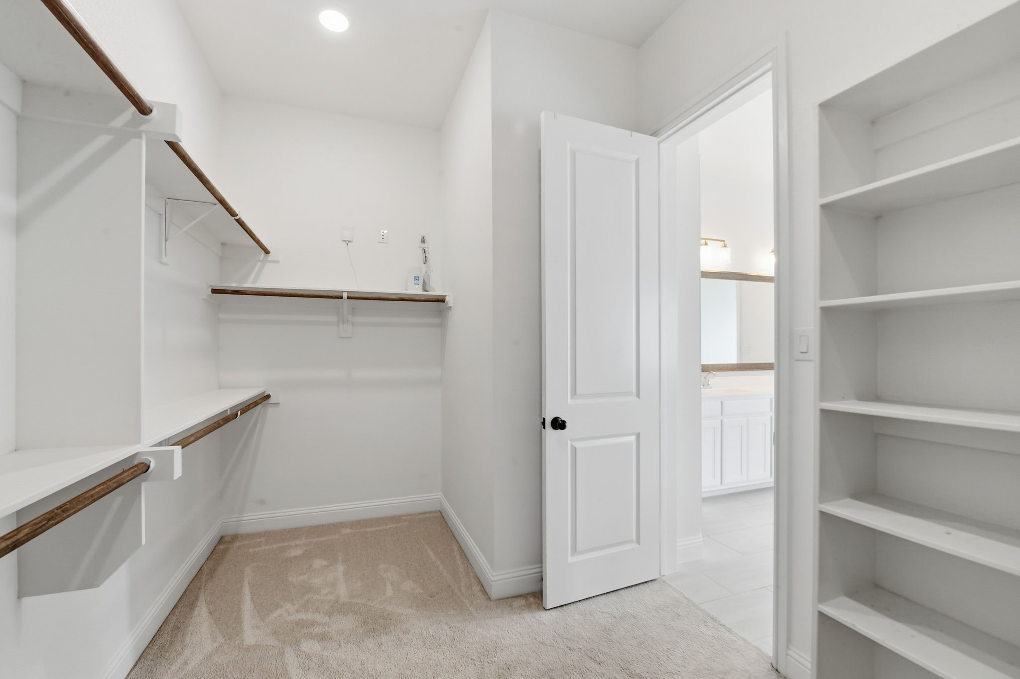 256 Observation Drive N