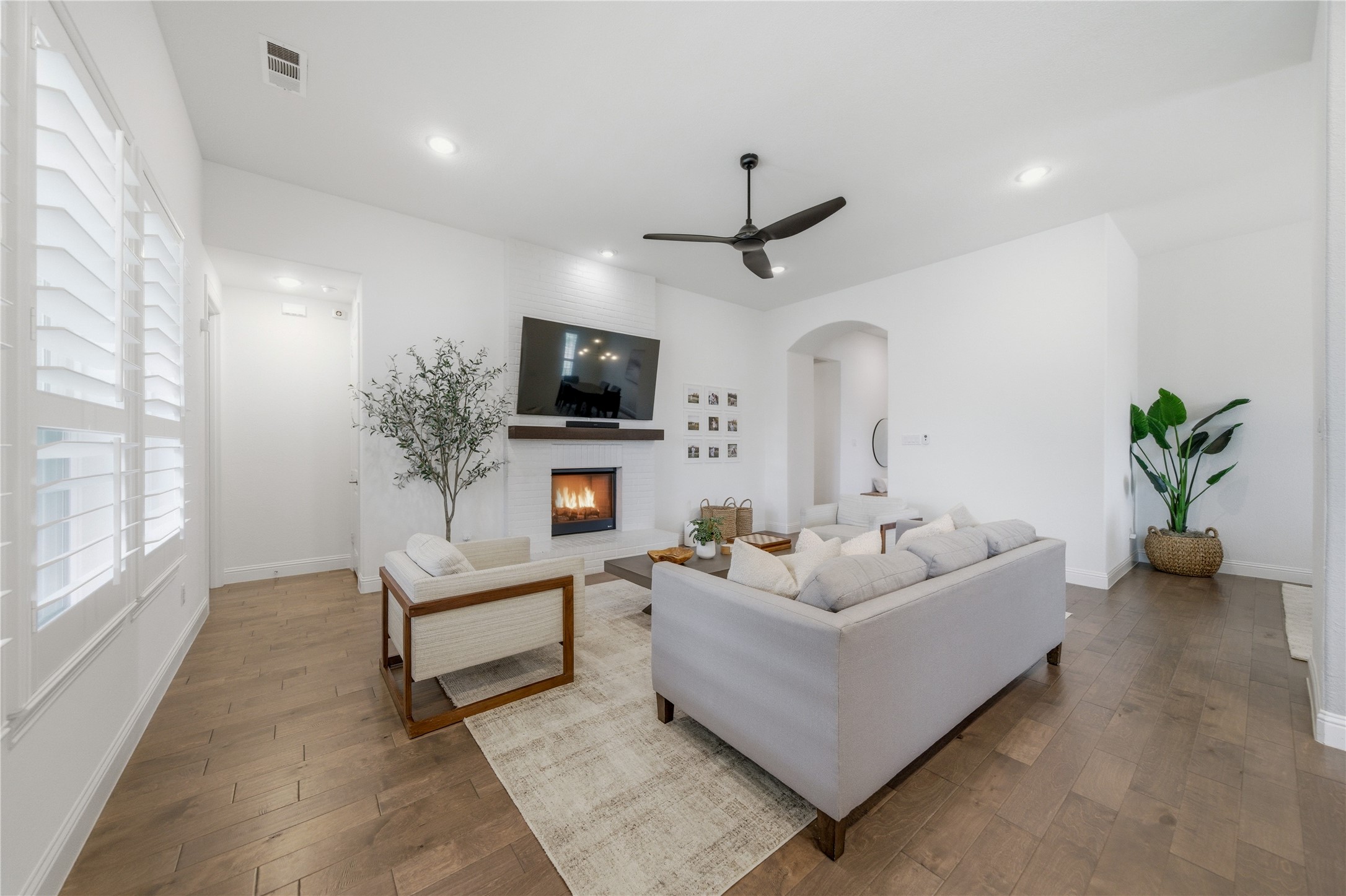 14029 Green Hook Road