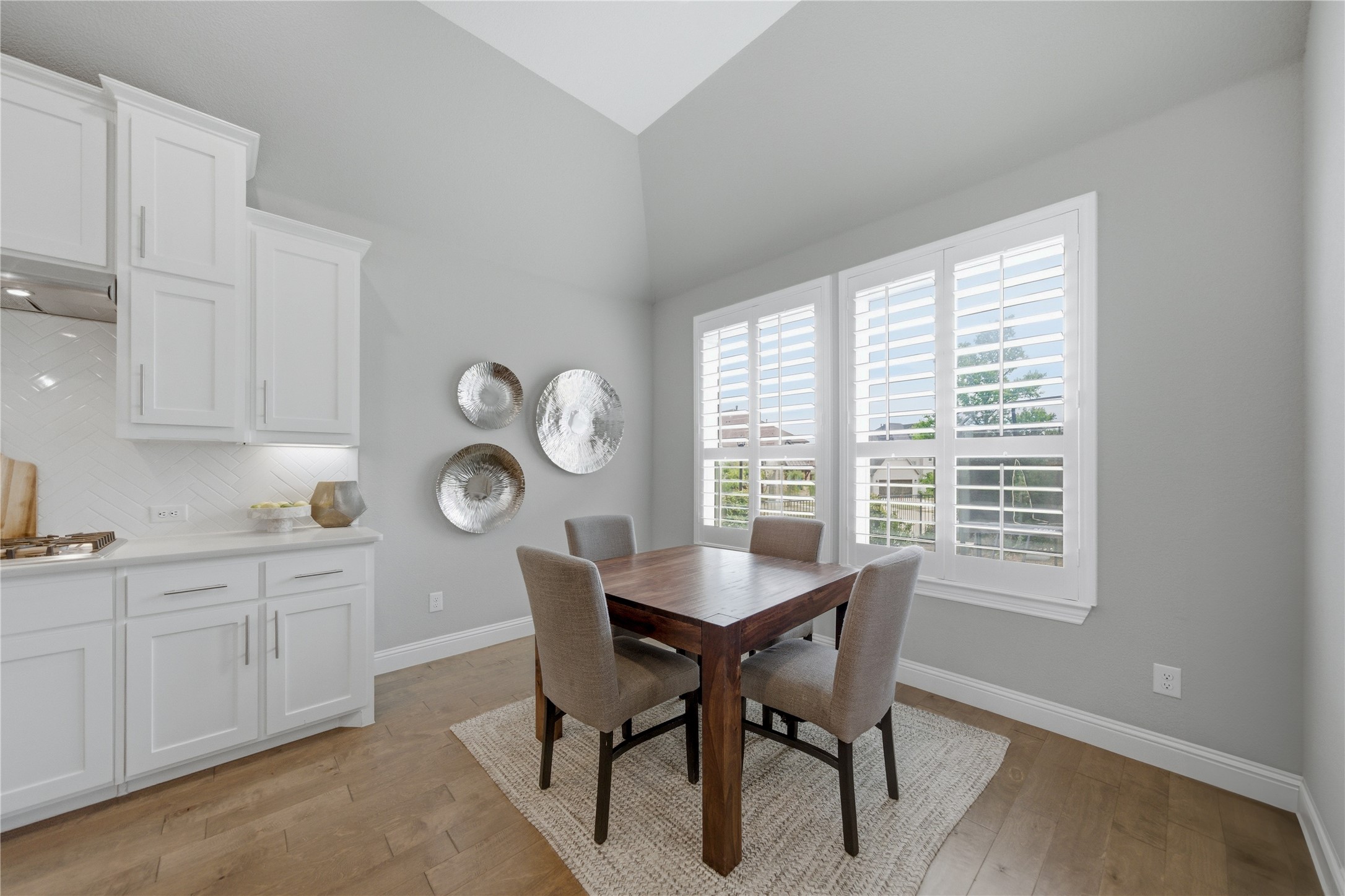 14029 Green Hook Road