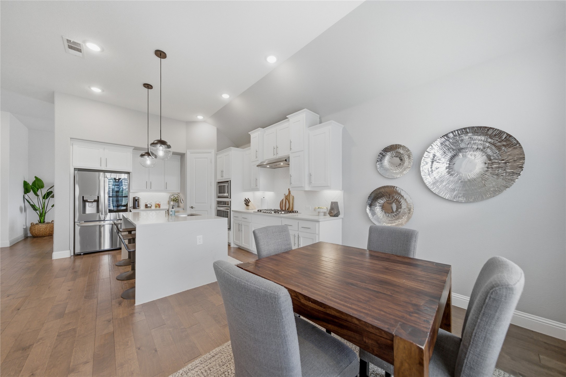 14029 Green Hook Road