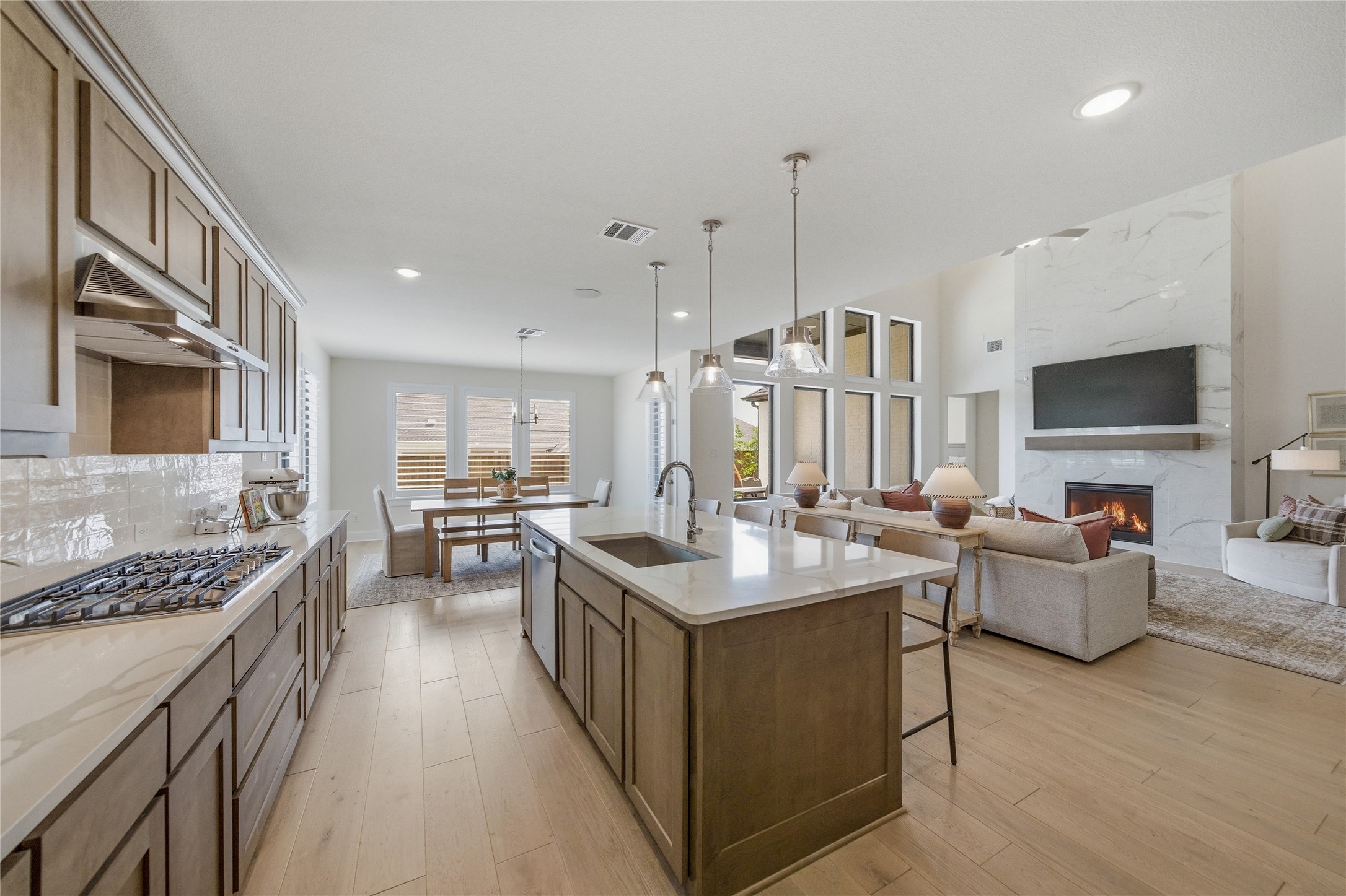 2113 Heather Hills Drive