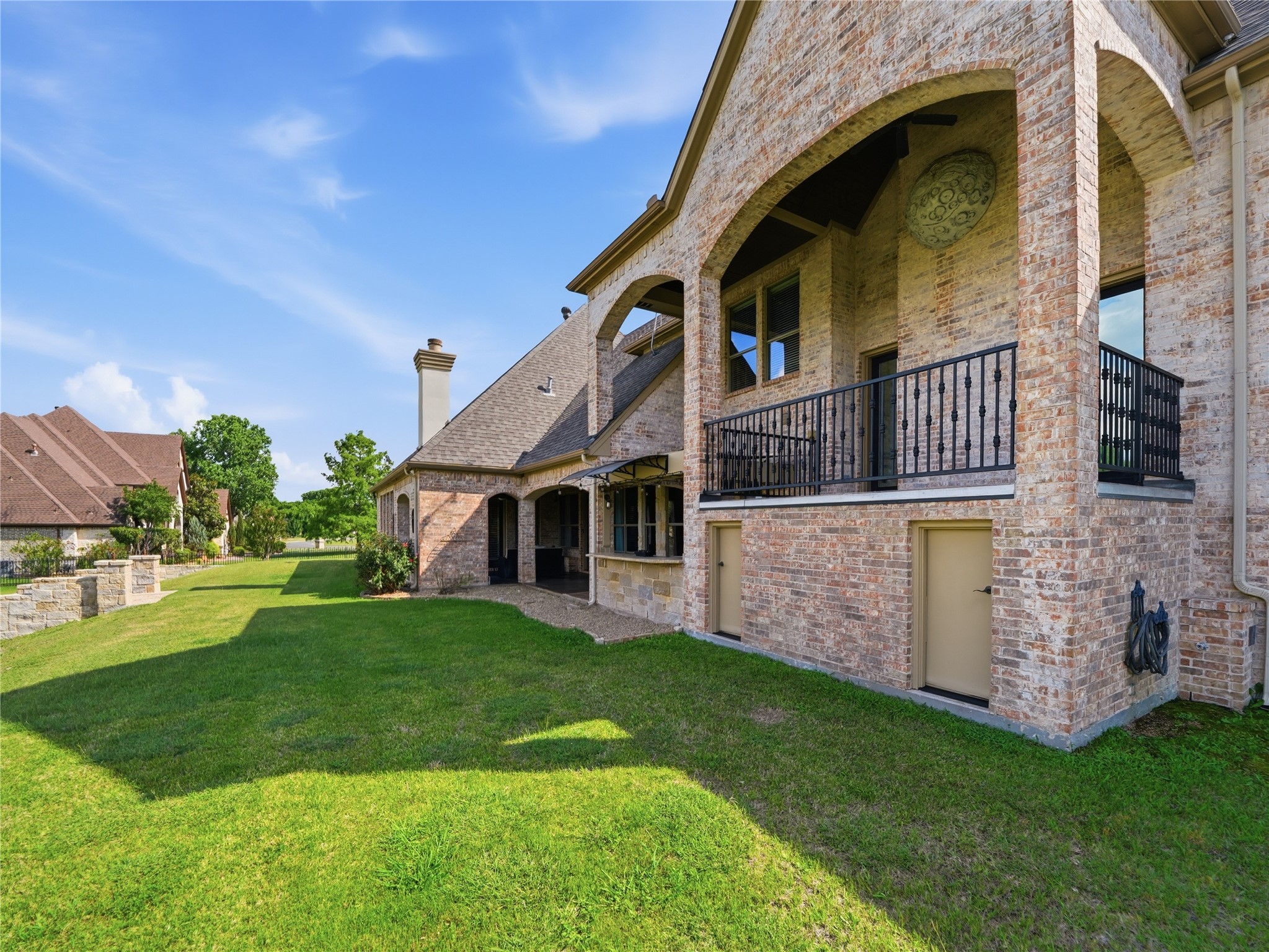 132 The Lakes Drive